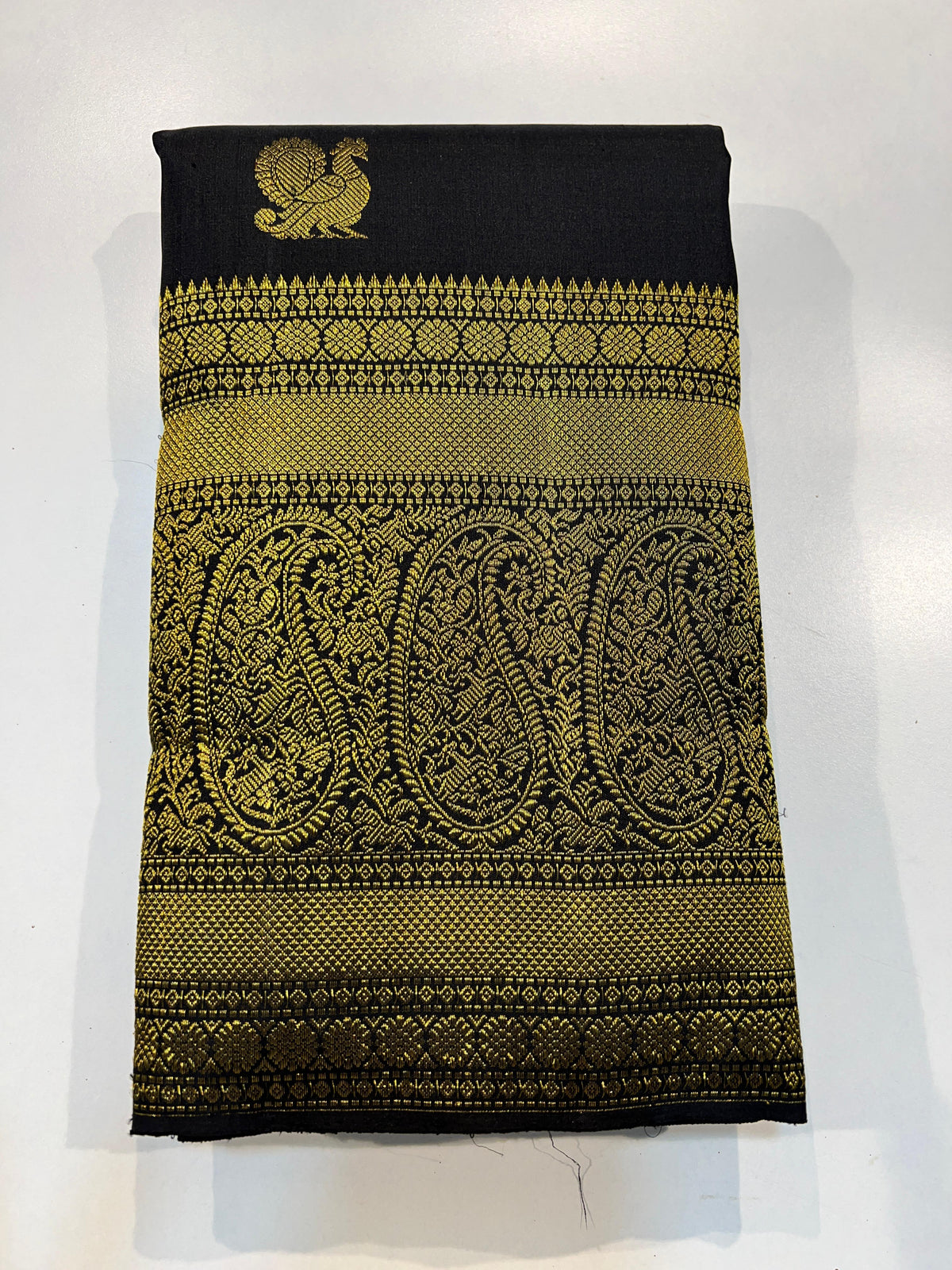 BLACK COLOUR&GOLD BORDER KANCHIPURAM SILK SAREE