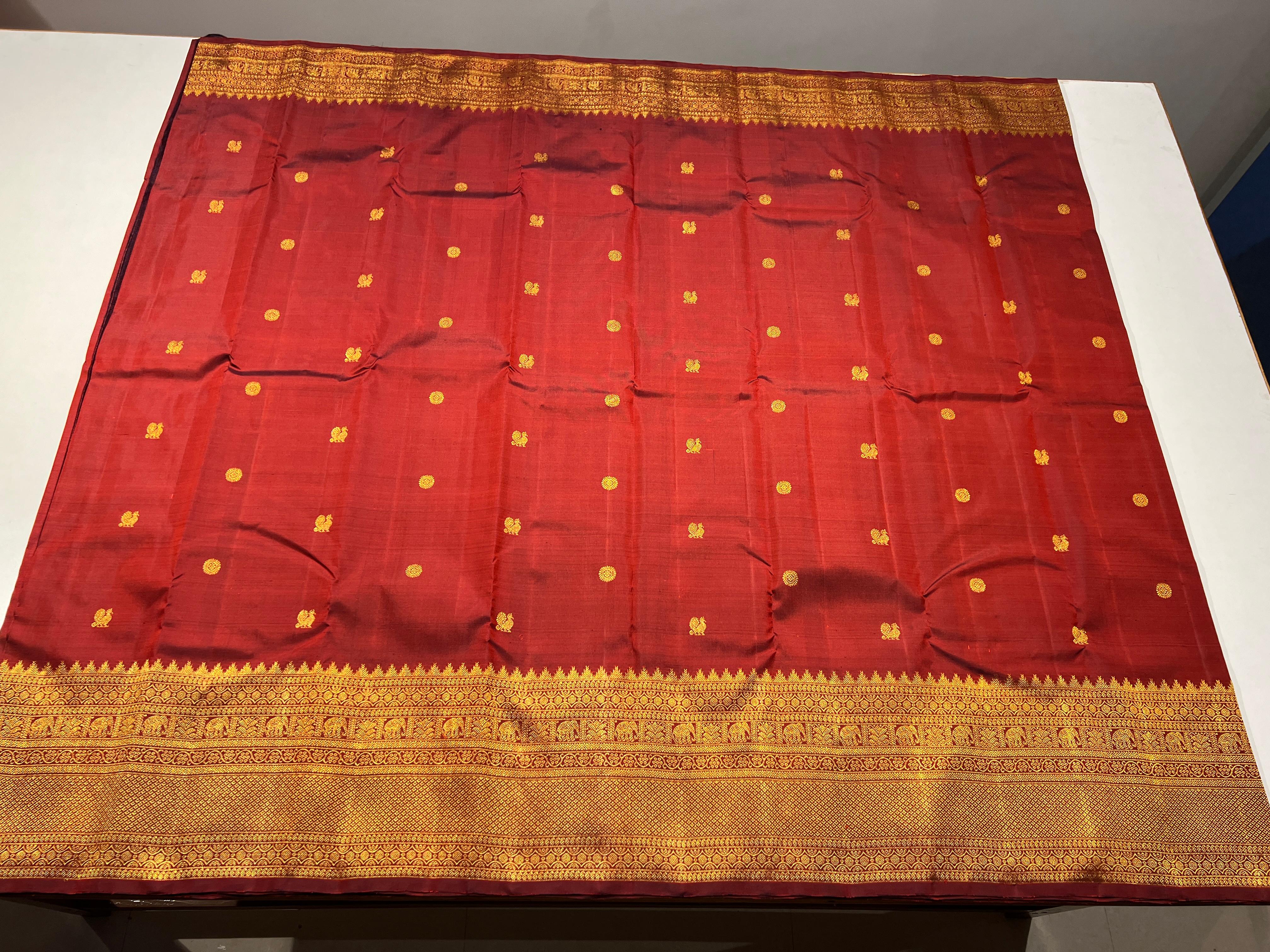 DARK RED & GOLD BORDER ZARI KACHIPURAM SILK SAREE