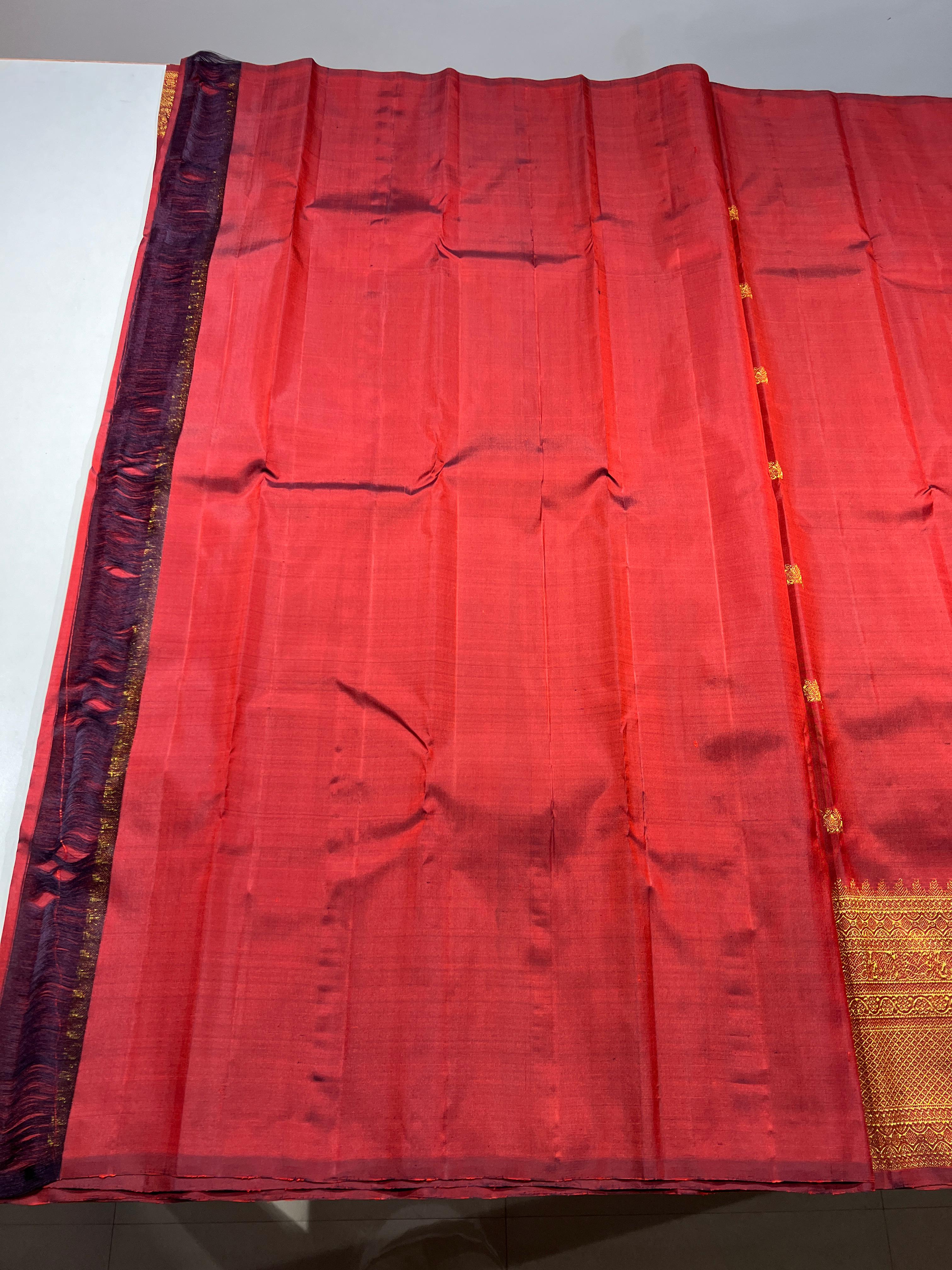 DARK RED & GOLD BORDER ZARI KACHIPURAM SILK SAREE