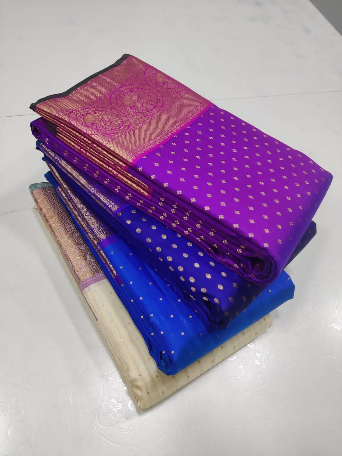 BUTTI & BORDER KANCHI SAREE