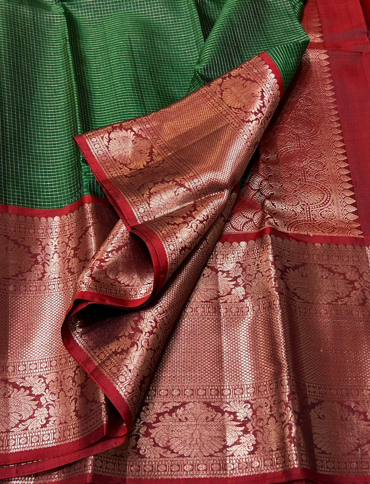 GREEN CHECK / RED  KANCHI SAREE