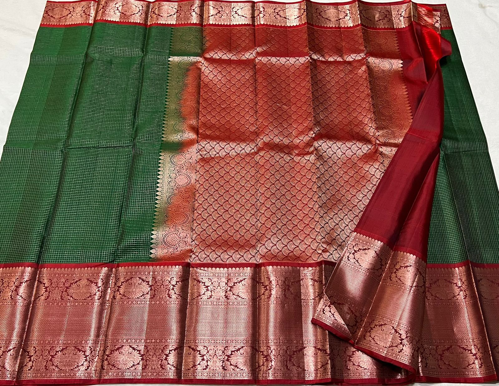 GREEN CHECK / RED  KANCHI SAREE