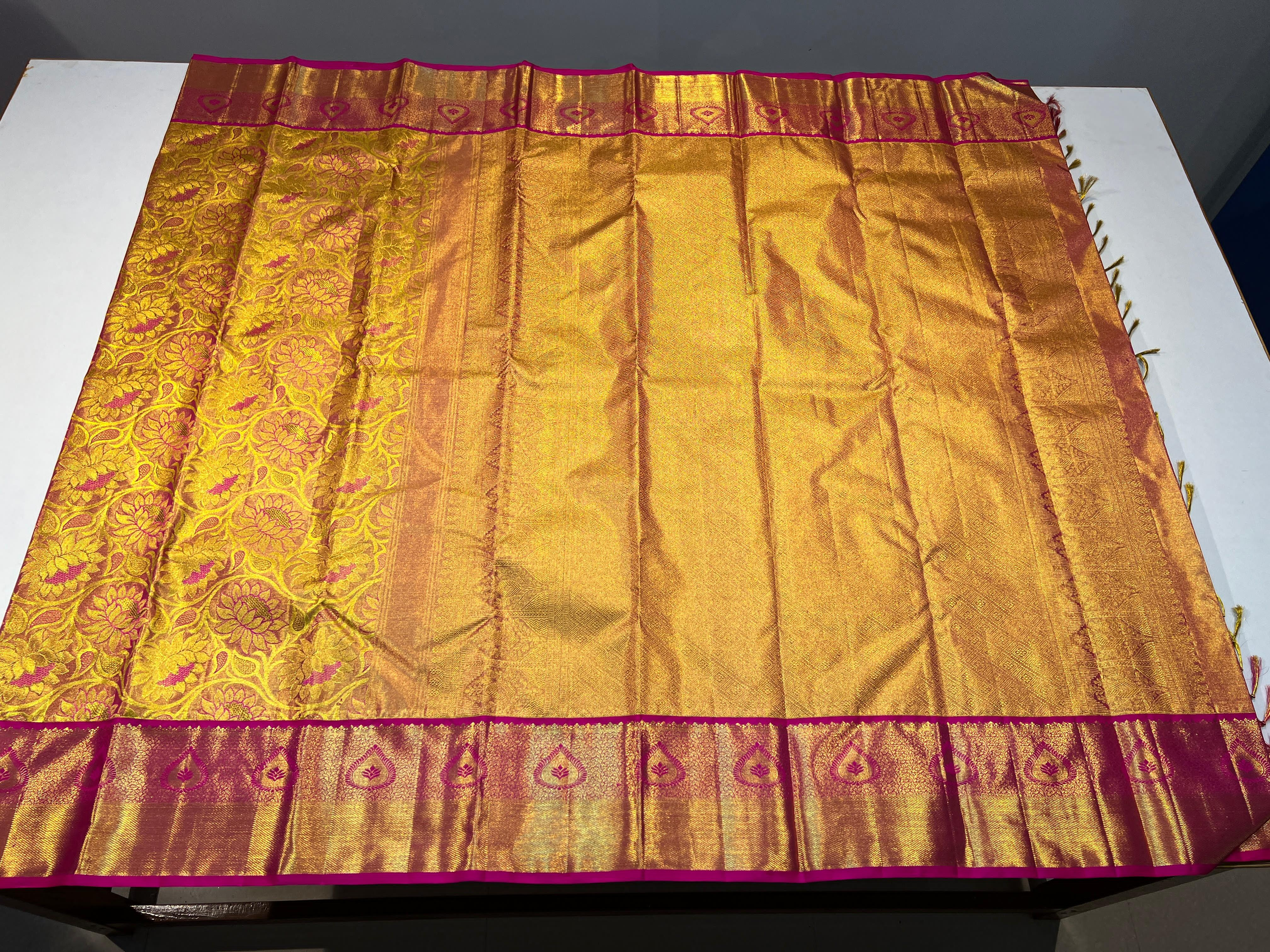 GOLD / PINK  KANCHI SAREE