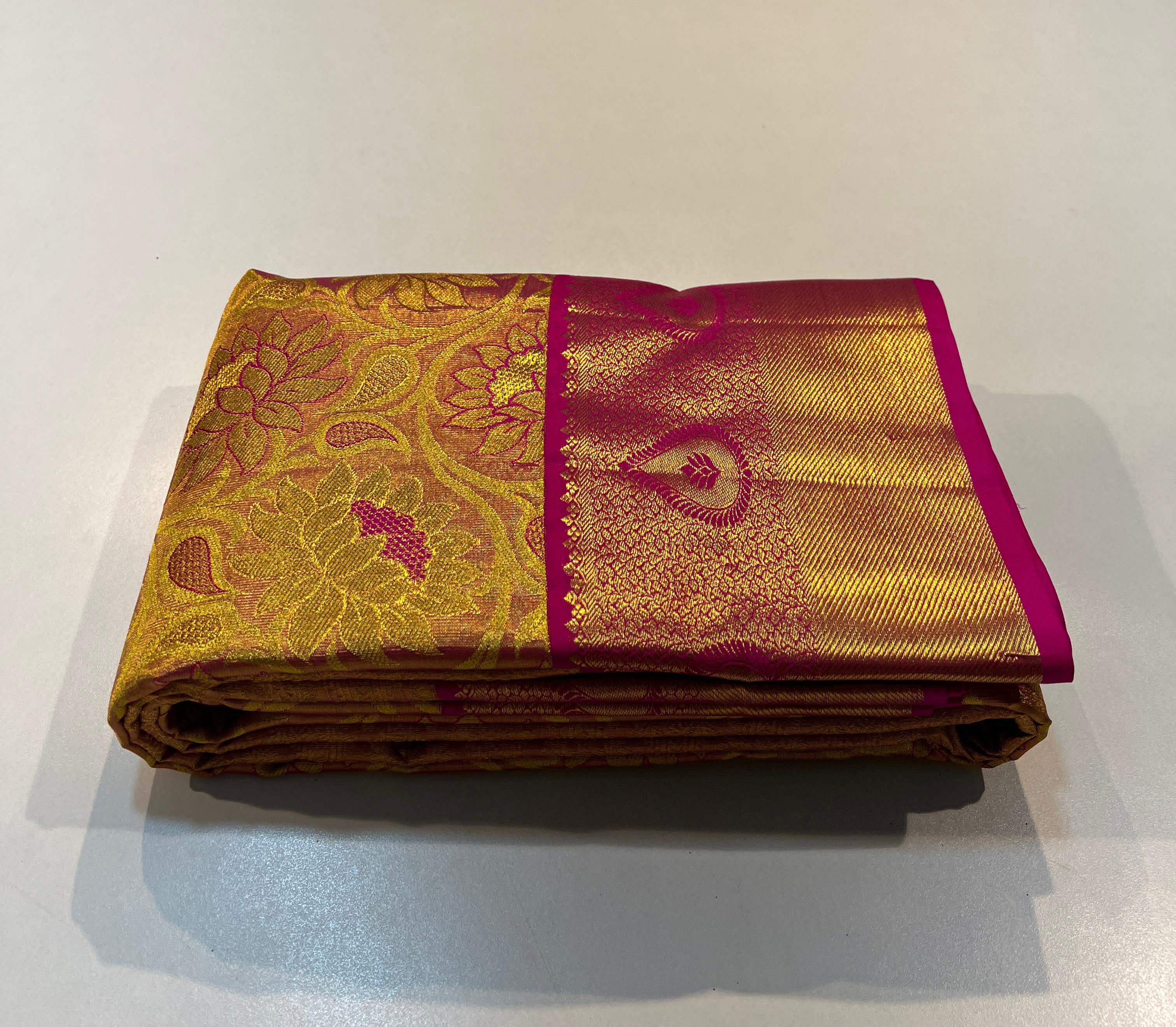 GOLD / PINK  KANCHI SAREE