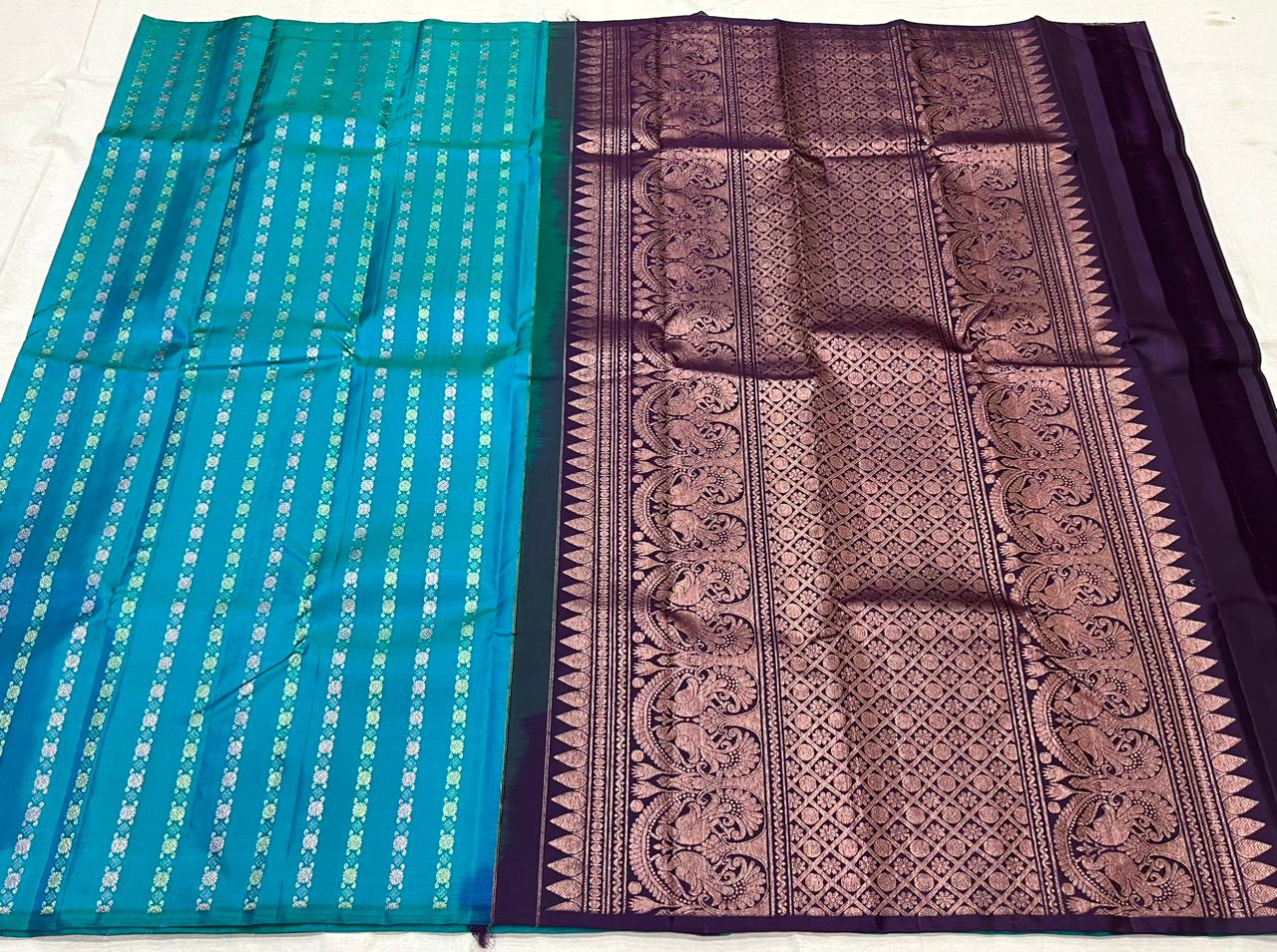 BLUE  BORDERLESS SAREE