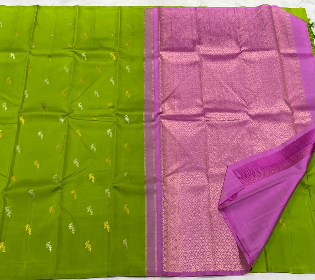 PARROT GREEN / PINK  BORDERLESS SAREE