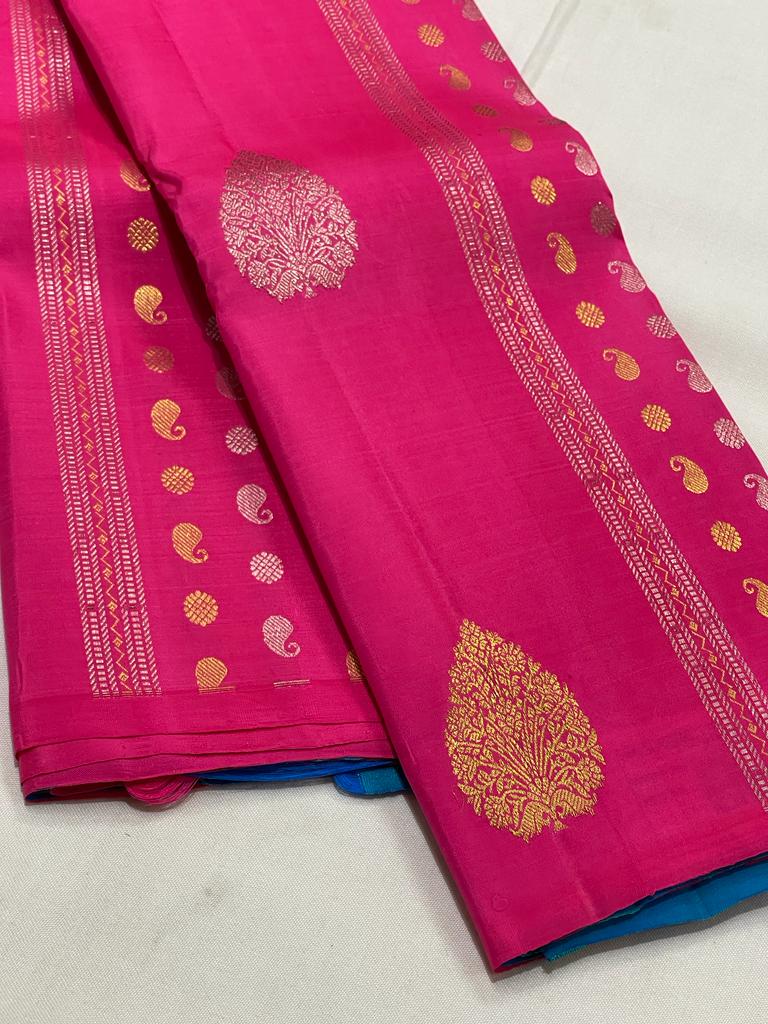 PINK / BLUE BORDERLESS SAREE