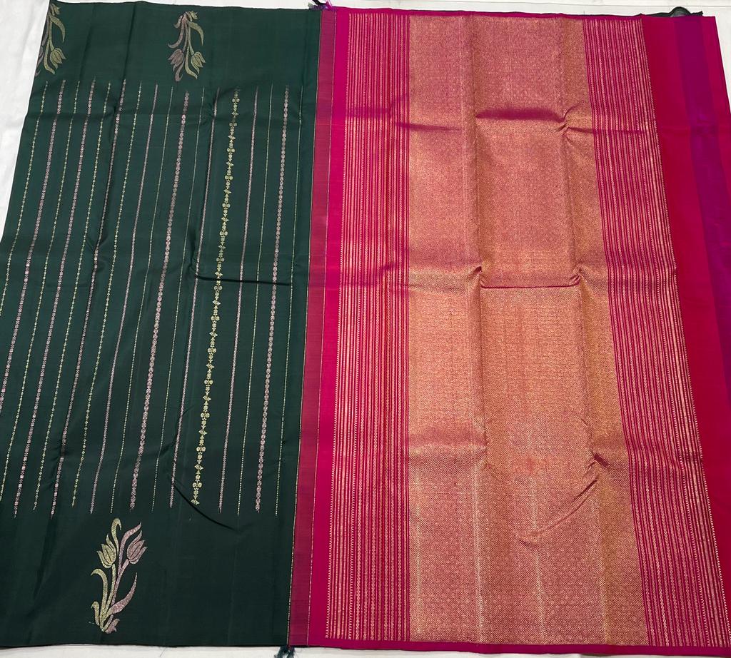 GREEN / PINK BORDERLESS SAREE