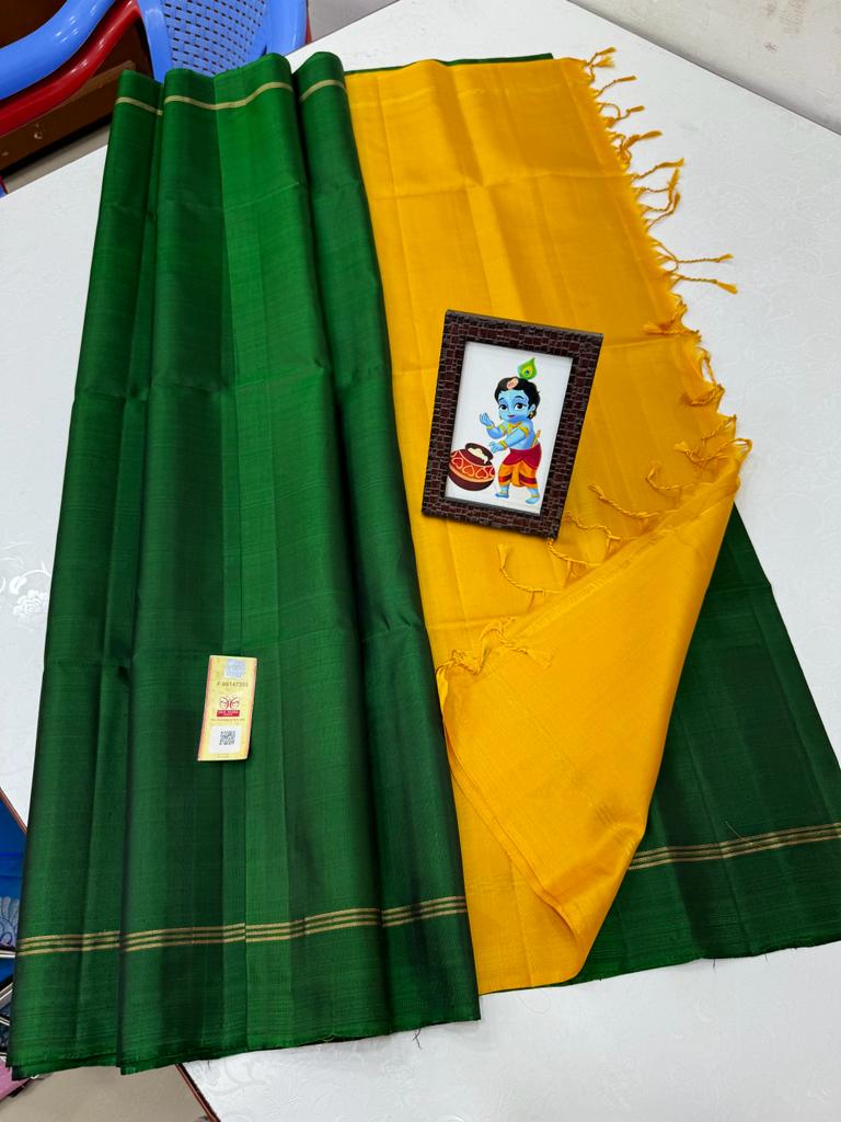 BORDERLESS SAREES