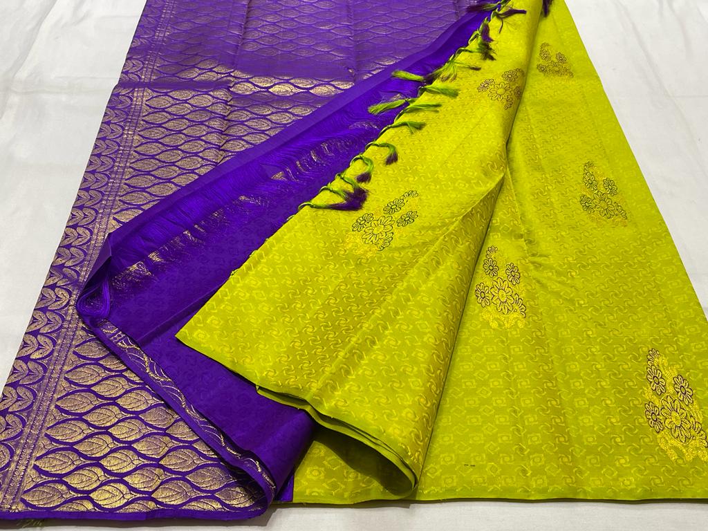 LITE GREEN / PURPLE  BORDERLESS SAREES