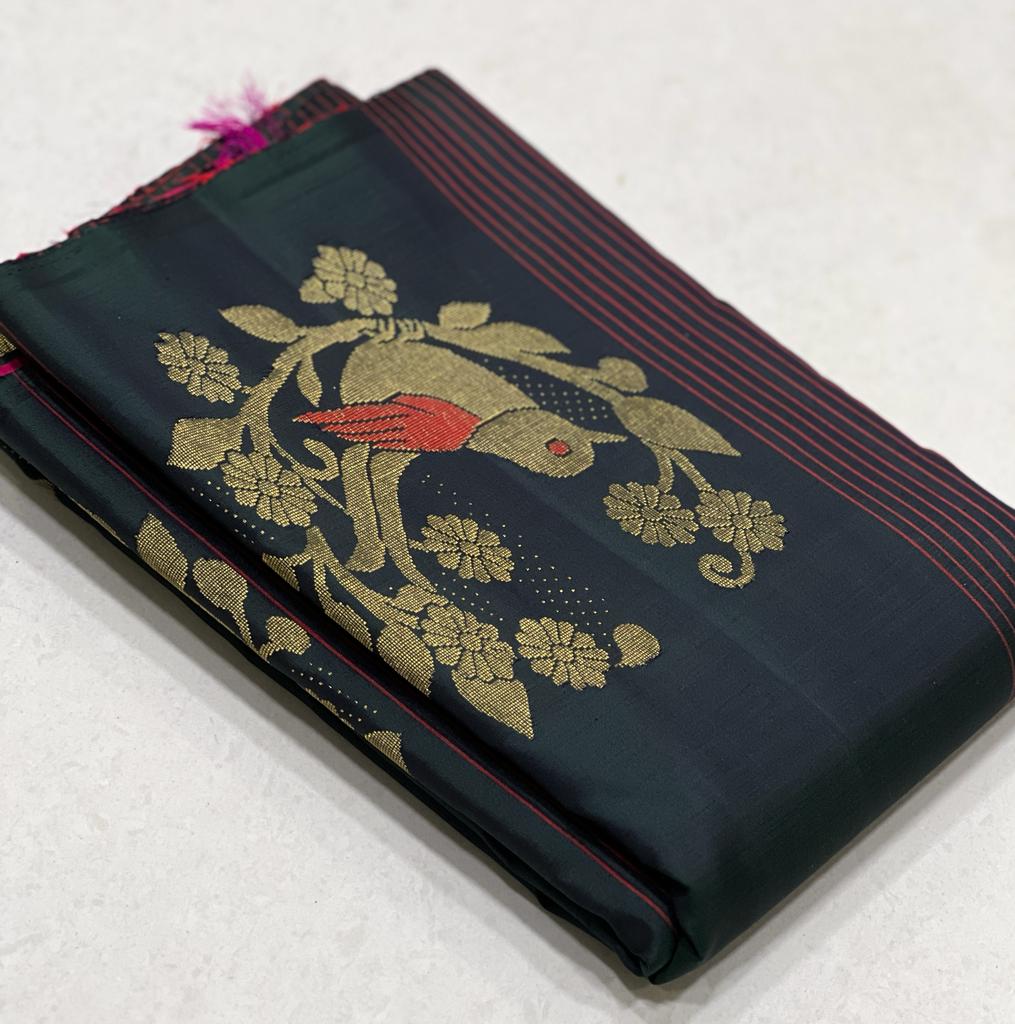 BLACK STRIPS / BIRDS KANCHI SAREE