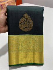 DARK GREEN /PASTEL GREEN COLOUR COMBINITION  KANCHI SILK SAREE