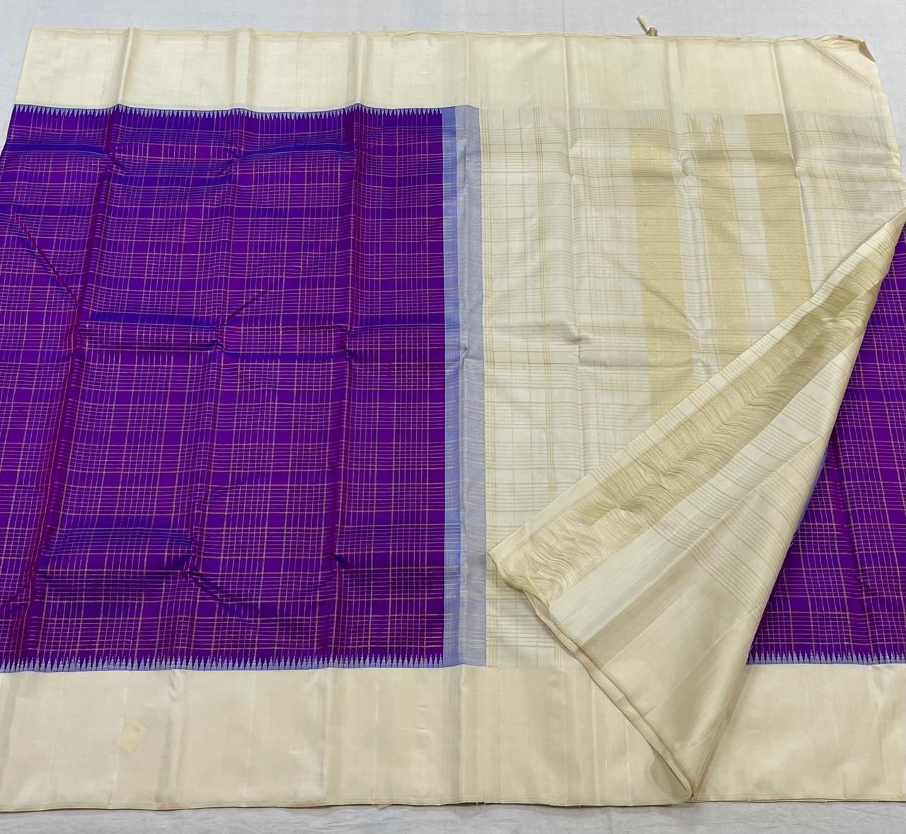 CREAM/HALF WHITE COLOUR COMBITION PURE KANCHI SILK SAREE