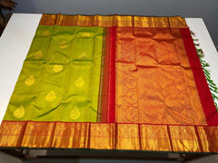 LIGHT MEHNDHI GREEN/ RED COLOUR COMBINITION  KANCHI SILK SAREE