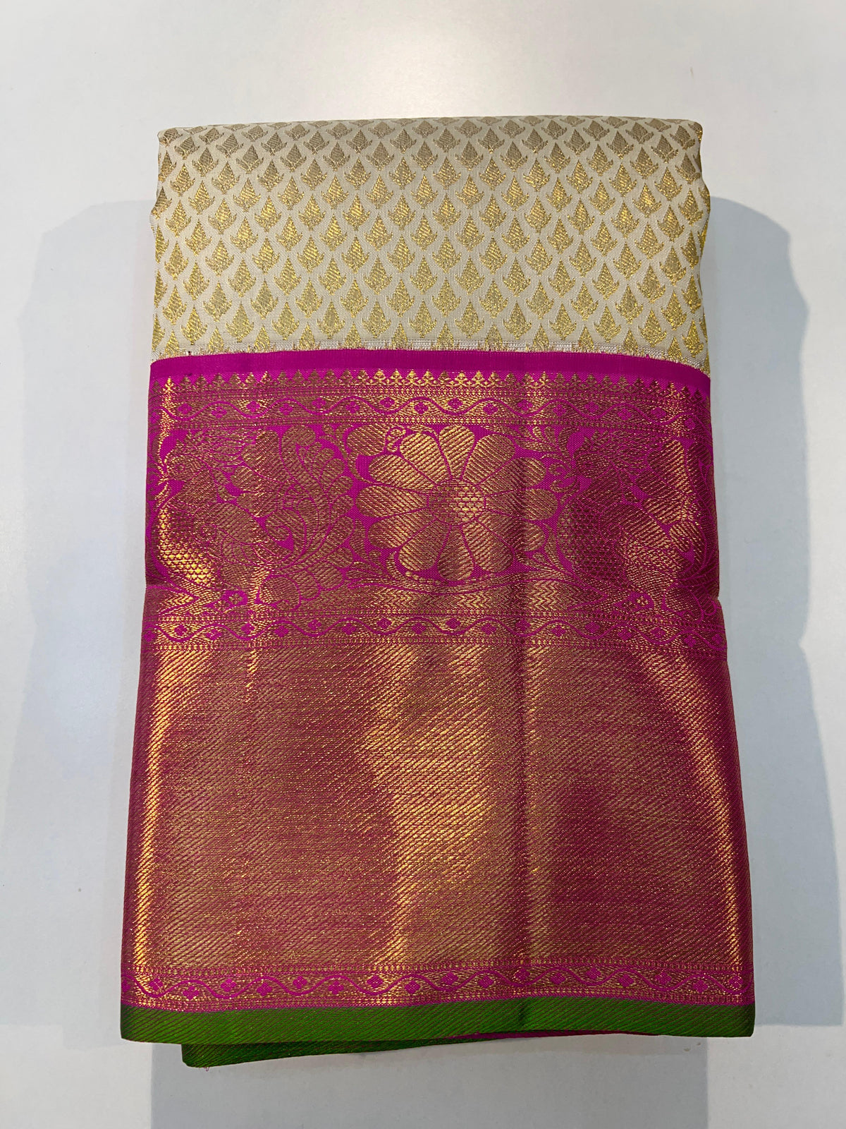 HALF WHITE/RANI PINK KANCHI SILK SAREE