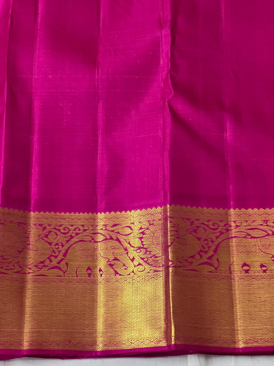 PARROT GREEN / PINK  ZARI KANCHI SILK SAREE