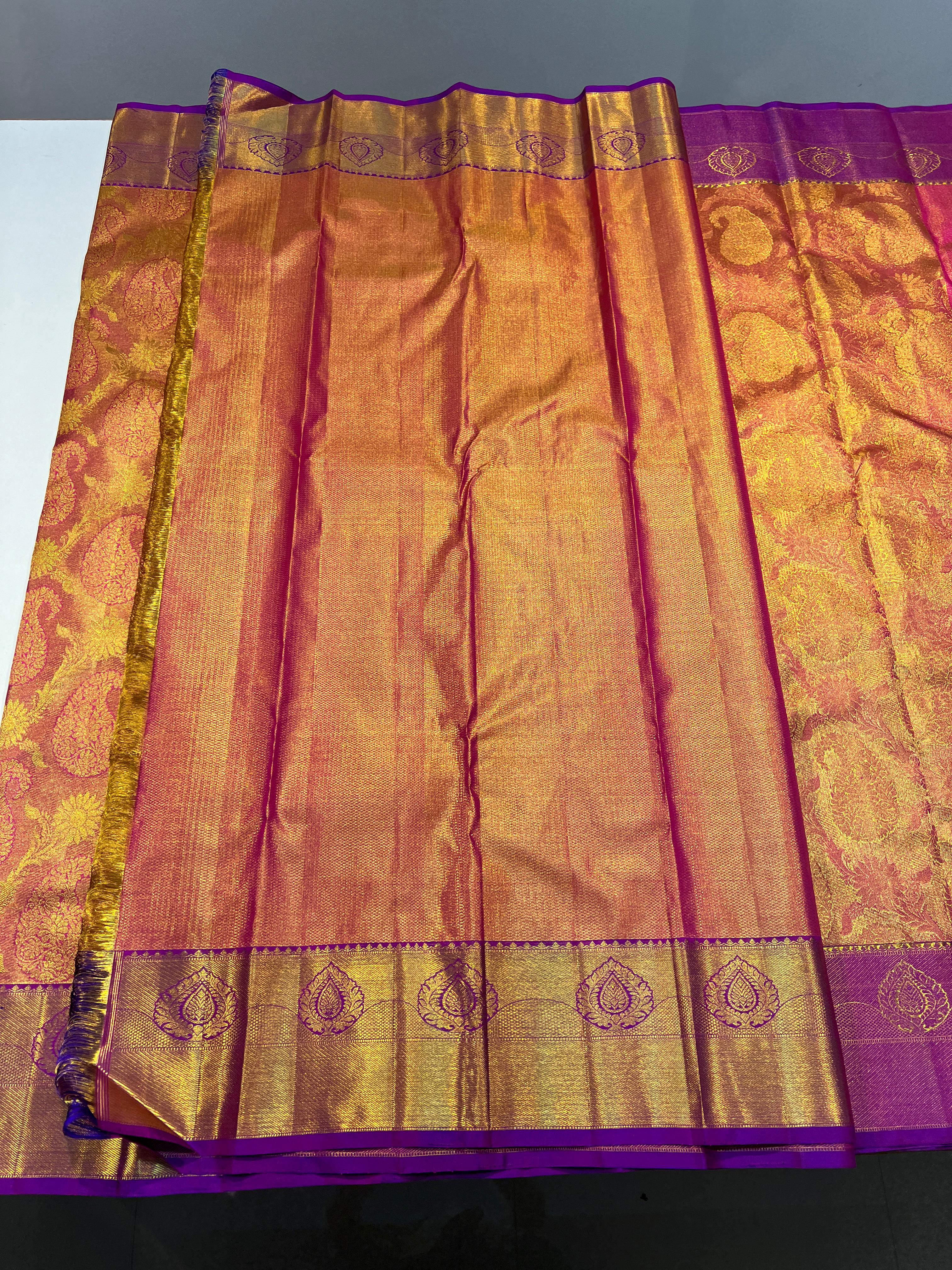 GOLD/ PINK /VOILET  ZARI KANCHI SILK SAREE