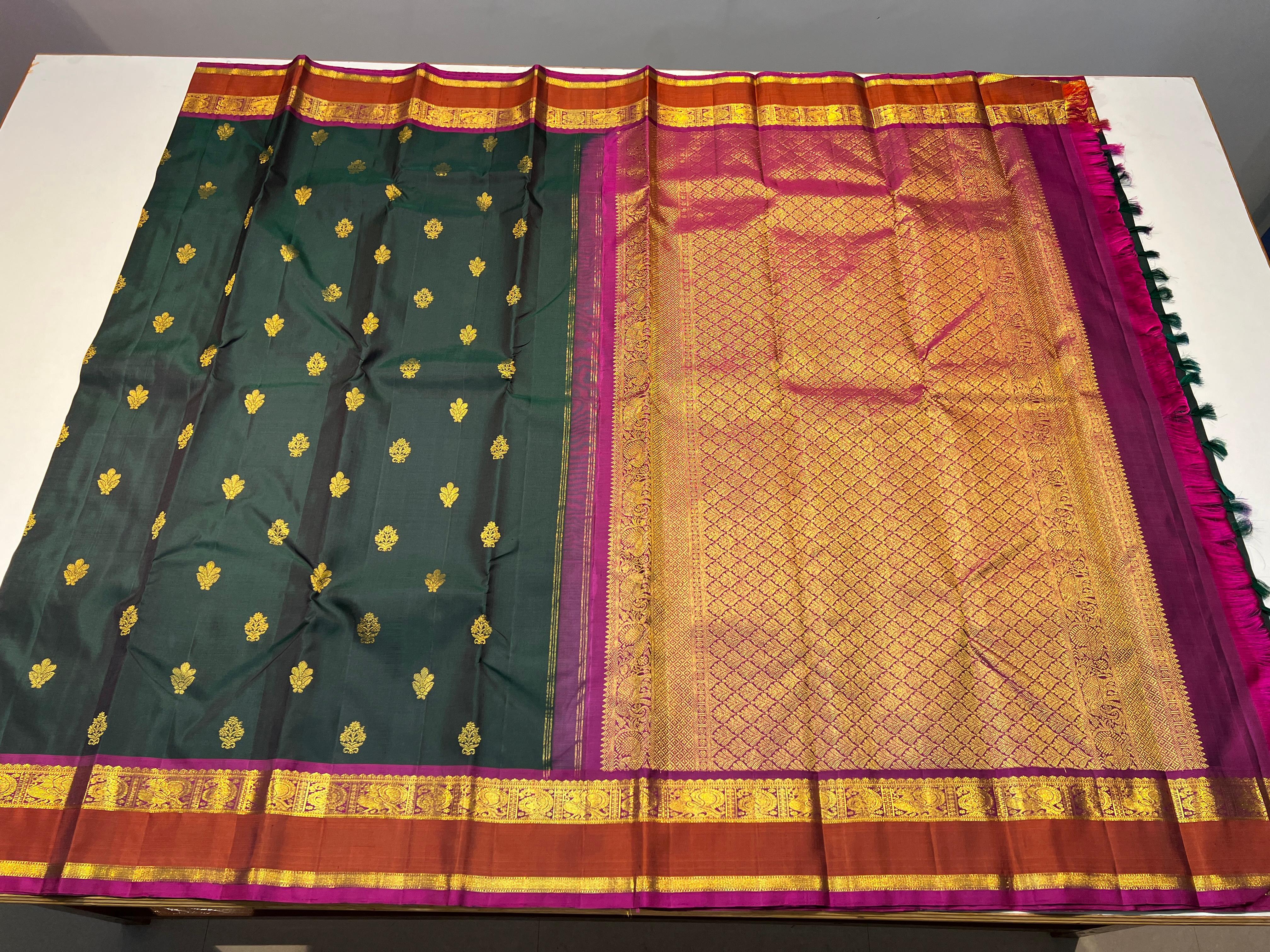 BOTTLE GREEN/ORANGE/RED COLOUR COMBITION PURE KANCHI SILK SAREE