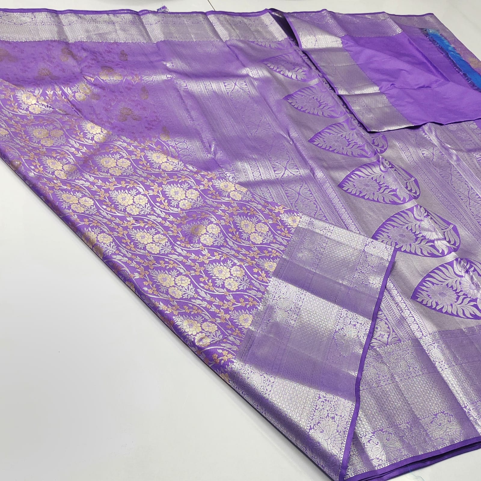 LAVENDER   COLOUR COMBITION PURE KANCHI SILK SAREE