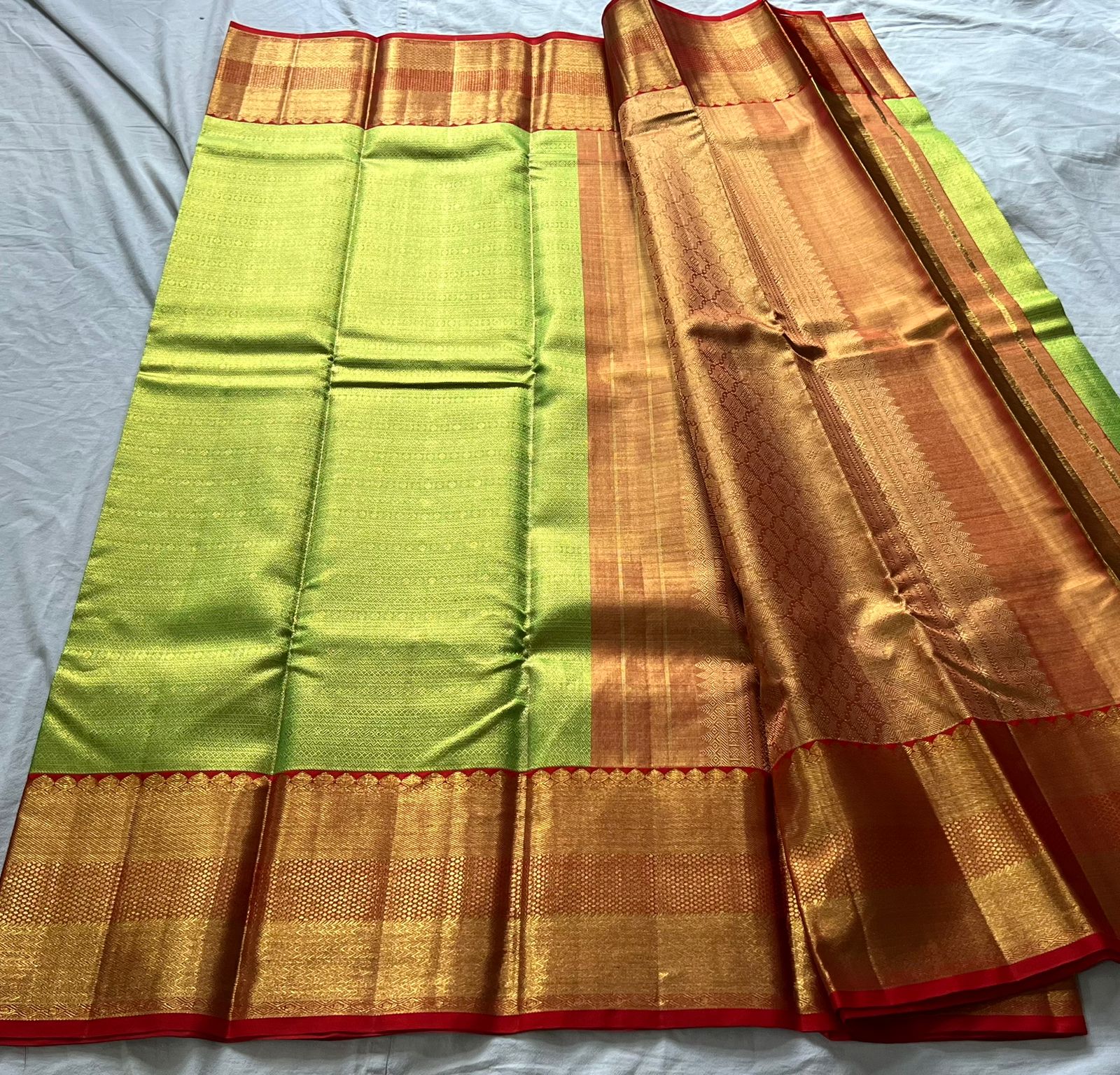 PARROT GREEN/RED  COLOUR COMBITION PURE KANCHI SILK SAREE