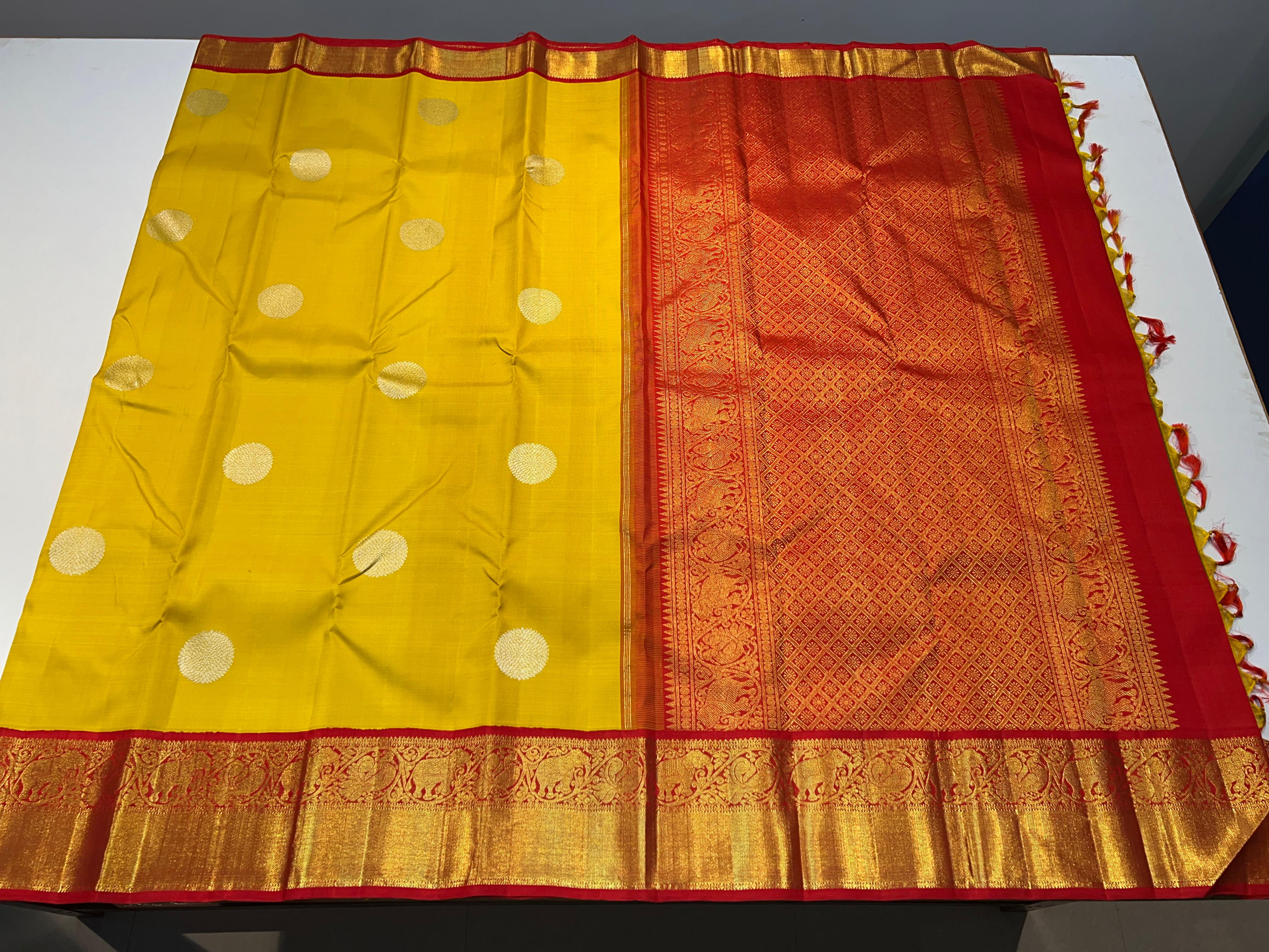 SAMPANKI YELLOW/ CHILLI RED COLOUR COMBITION PURE KANCHI SILK SAREE