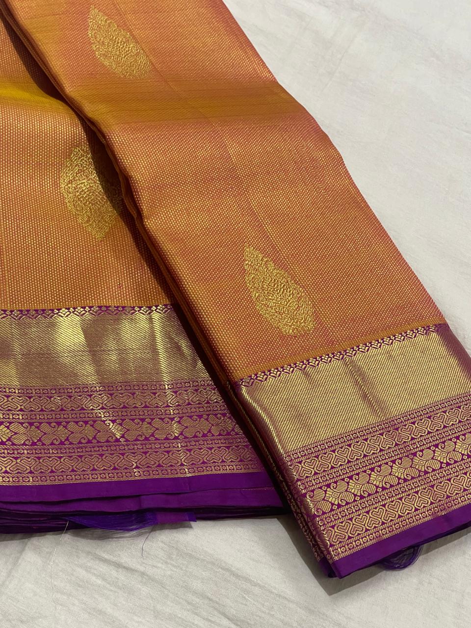 FIRE ORANGE /PURPLE  COLOUR COMBITION PURE KANCHI SILK SAREE