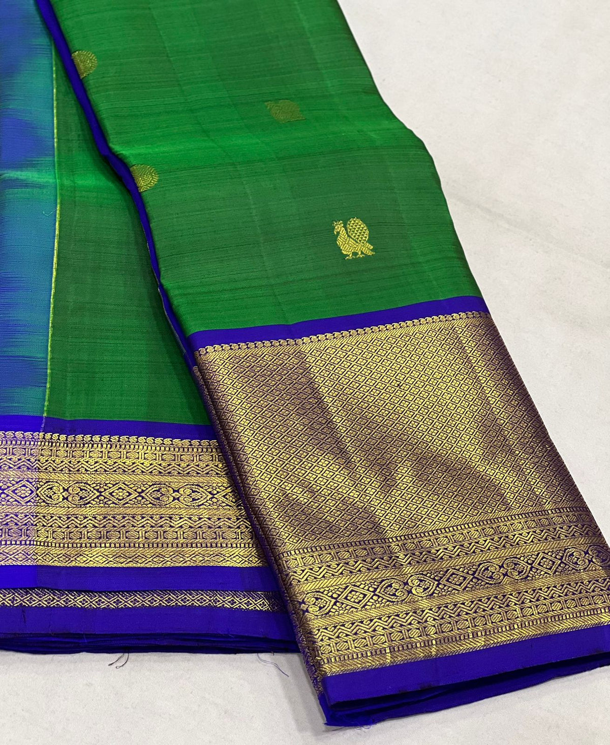 GREEN/ROYAL BLUE  COLOUR COMBITION PURE KANCHI SILK SAREE