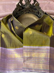 MEHANDI GREEN/LAVENDER BORDER COLOUR COMBITION PURE KANCHI SILK SAREE