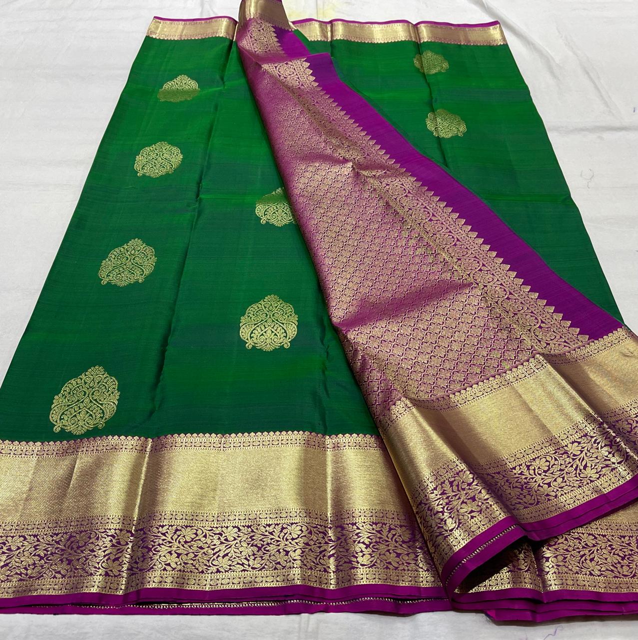 BOTTLE GREEN/PURPLE  BORDER COLOUR COMBITION PURE KANCHI SILK SAREE