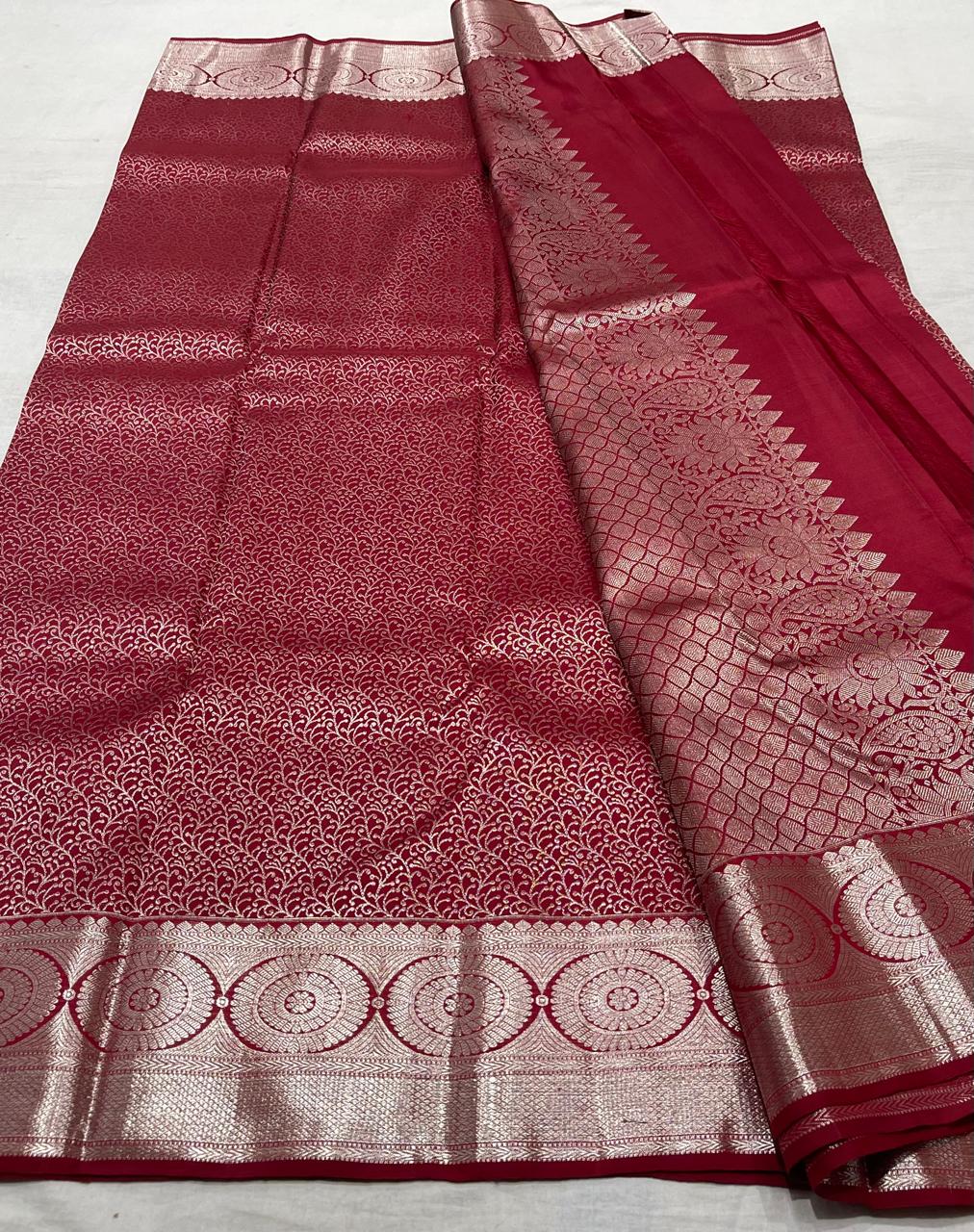 MAROON/GOLD  BORDER COLOUR COMBITION PURE KANCHI SILK SAREE