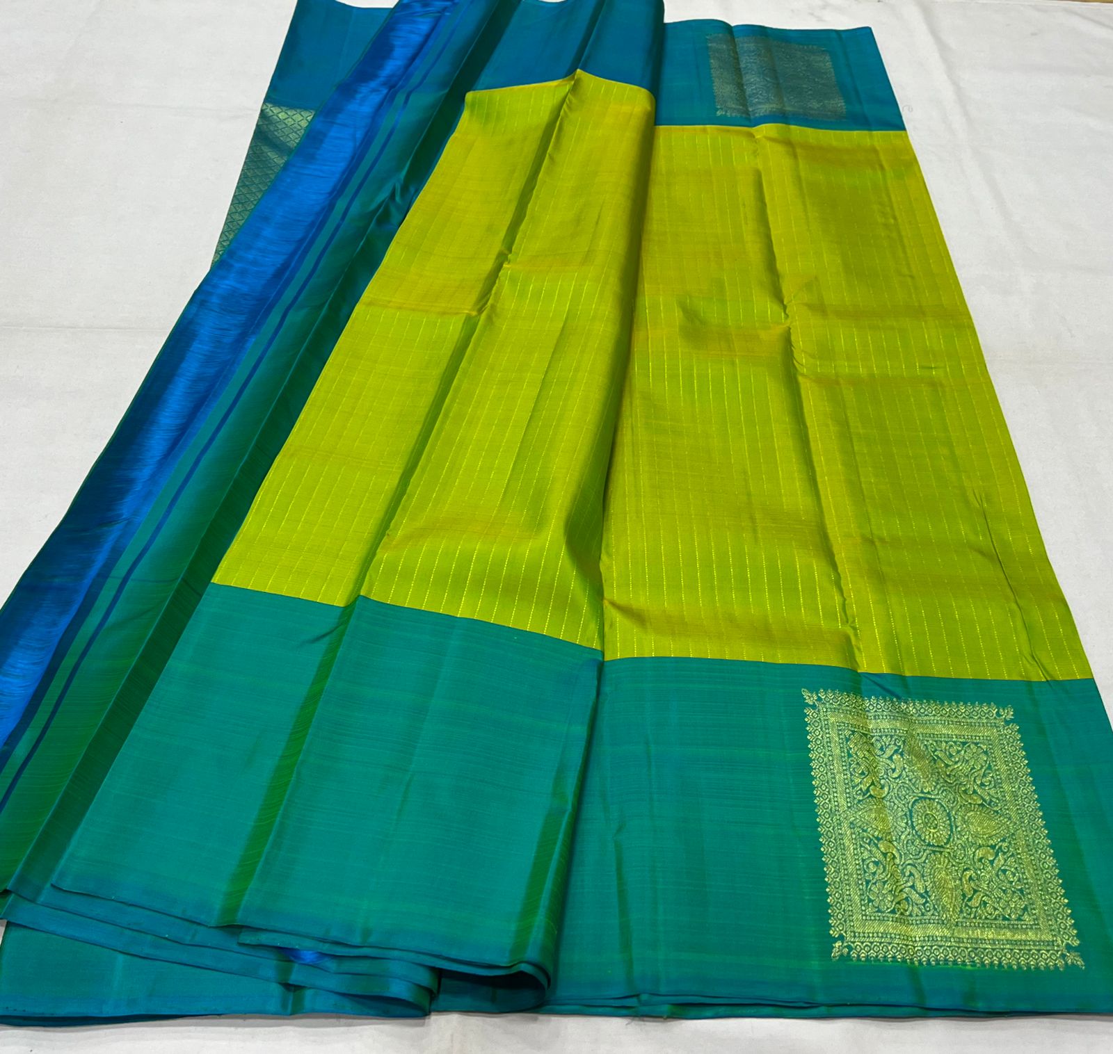 MEHANDI GREEN/TORQUISE BLUE COLOUR COMBITION PURE KANCHI SILK SAREE