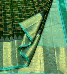 BOTTLE GREEN/LITE TORQUISE GREEN COLOUR COMBITION PURE KANCHI SILK SAREE