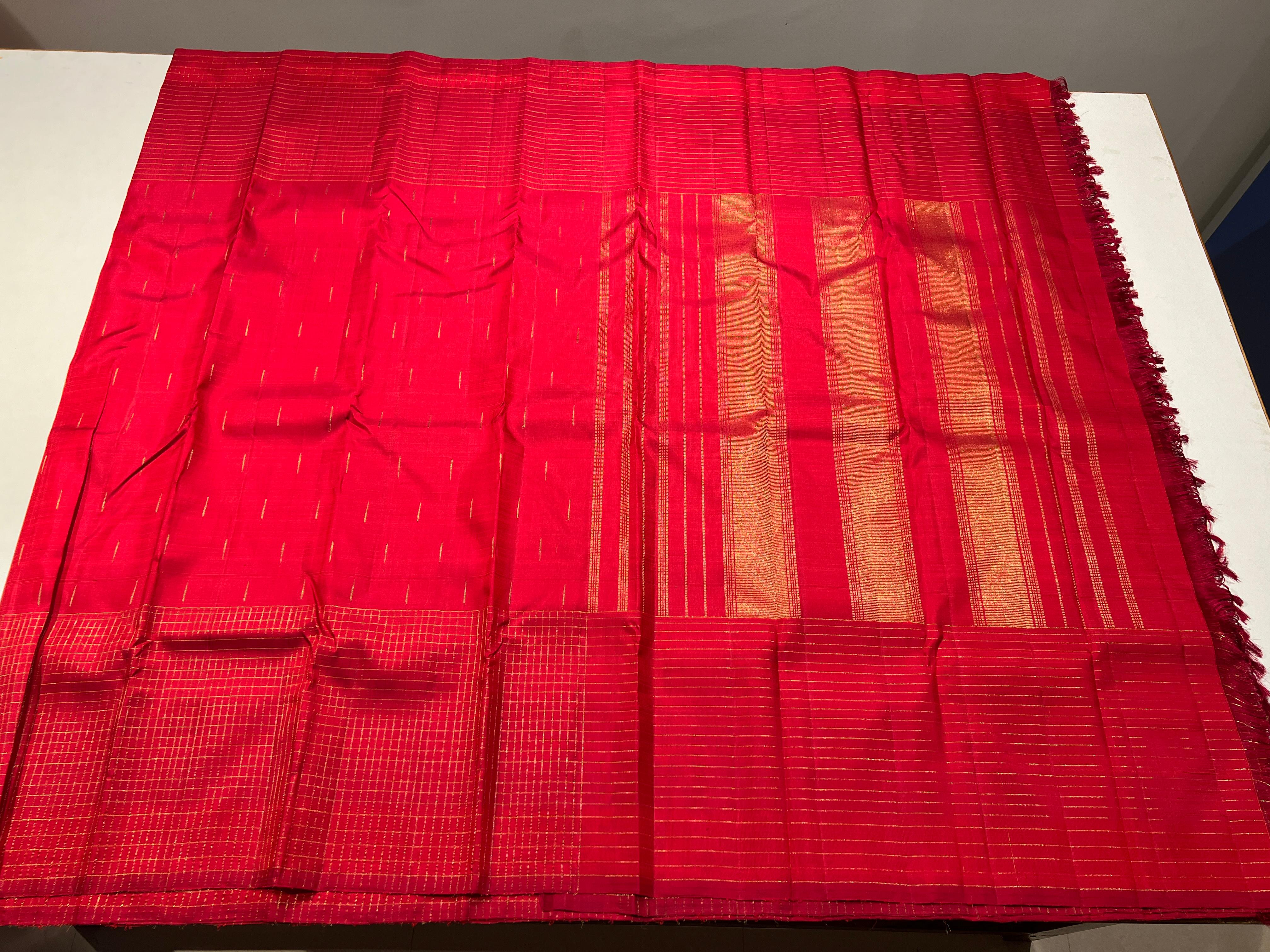 MAGENTA RED  COLOUR COMBITION PURE KANCHI SILK SAREE