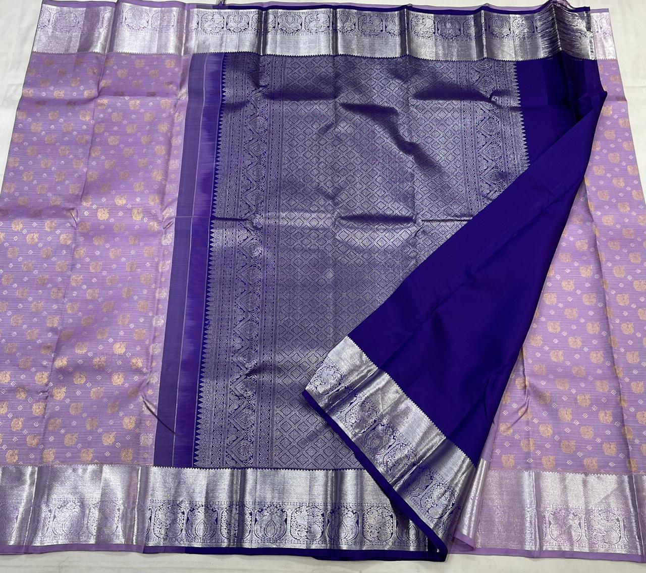 LILAC/NAVY BLUE   COLOUR COMBITION PURE KANCHI SILK SAREE