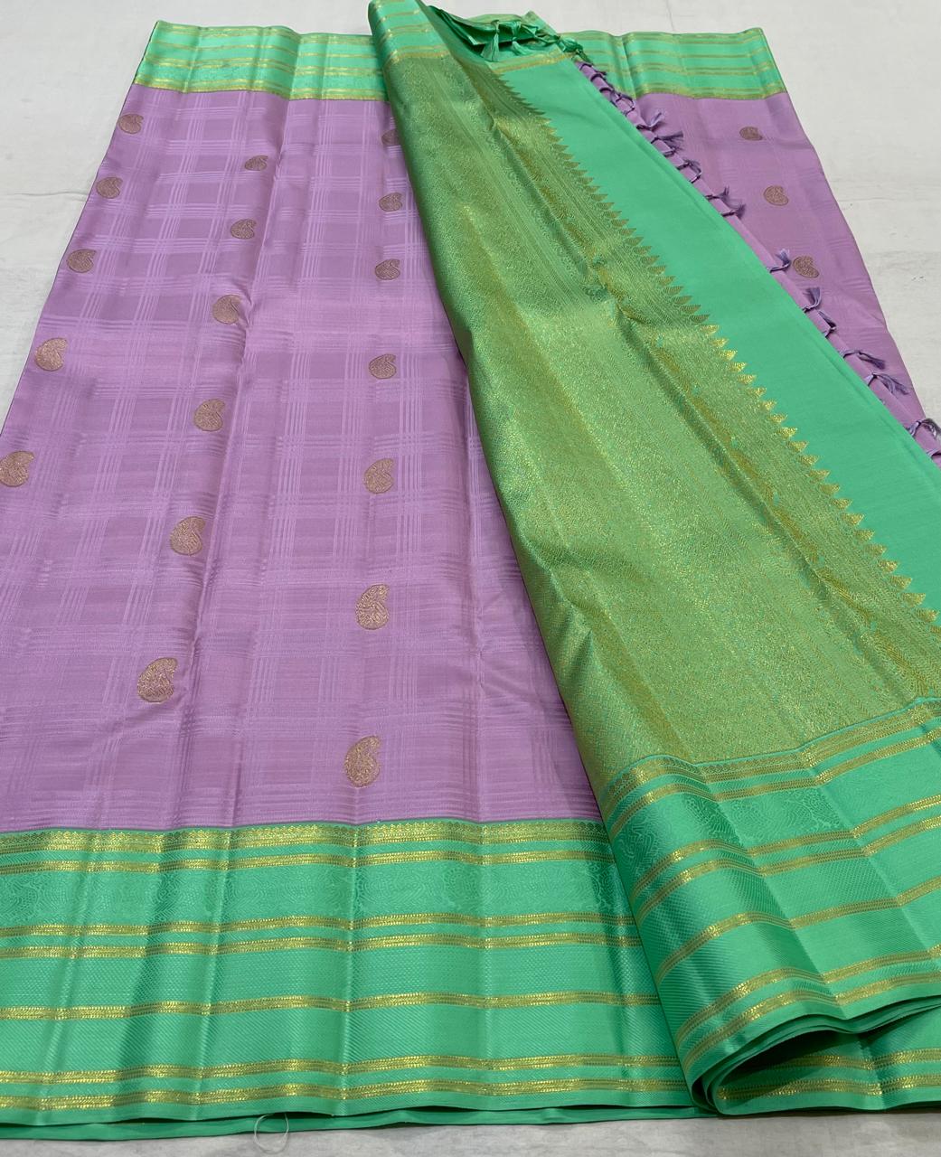 LILAC/LITE GREEN  COLOUR COMBITION PURE KANCHI SILK SAREE