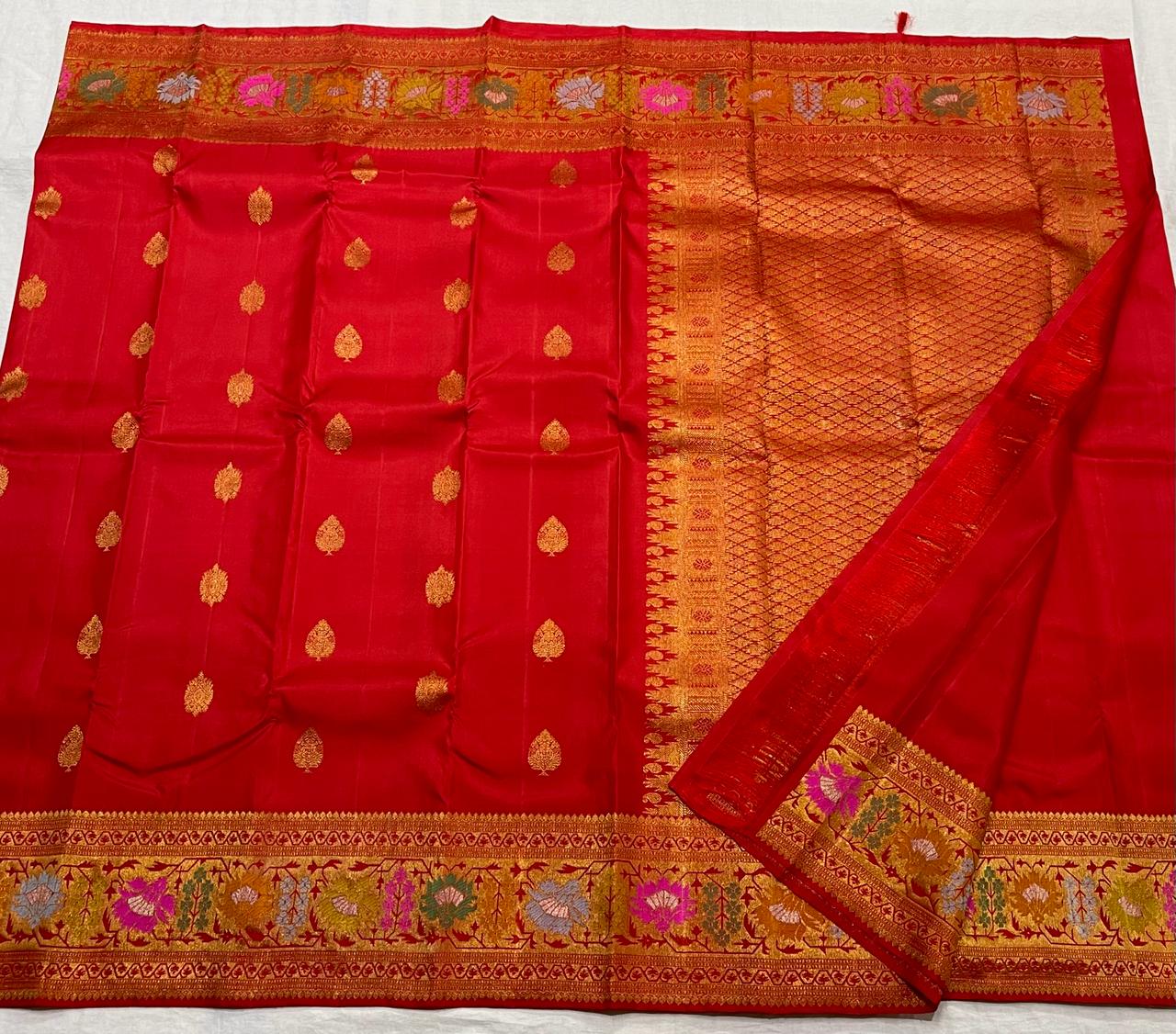 CHILLI RED  COMBITION PURE KANCHI SILK SAREE