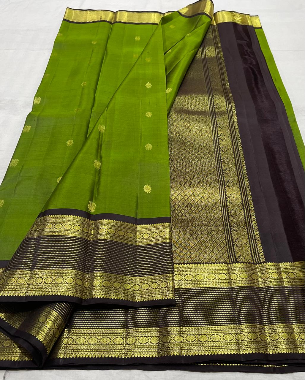 LIFE GREEN/BLACK  COLOUR COMBITION PURE KANCHI SILK SAREE