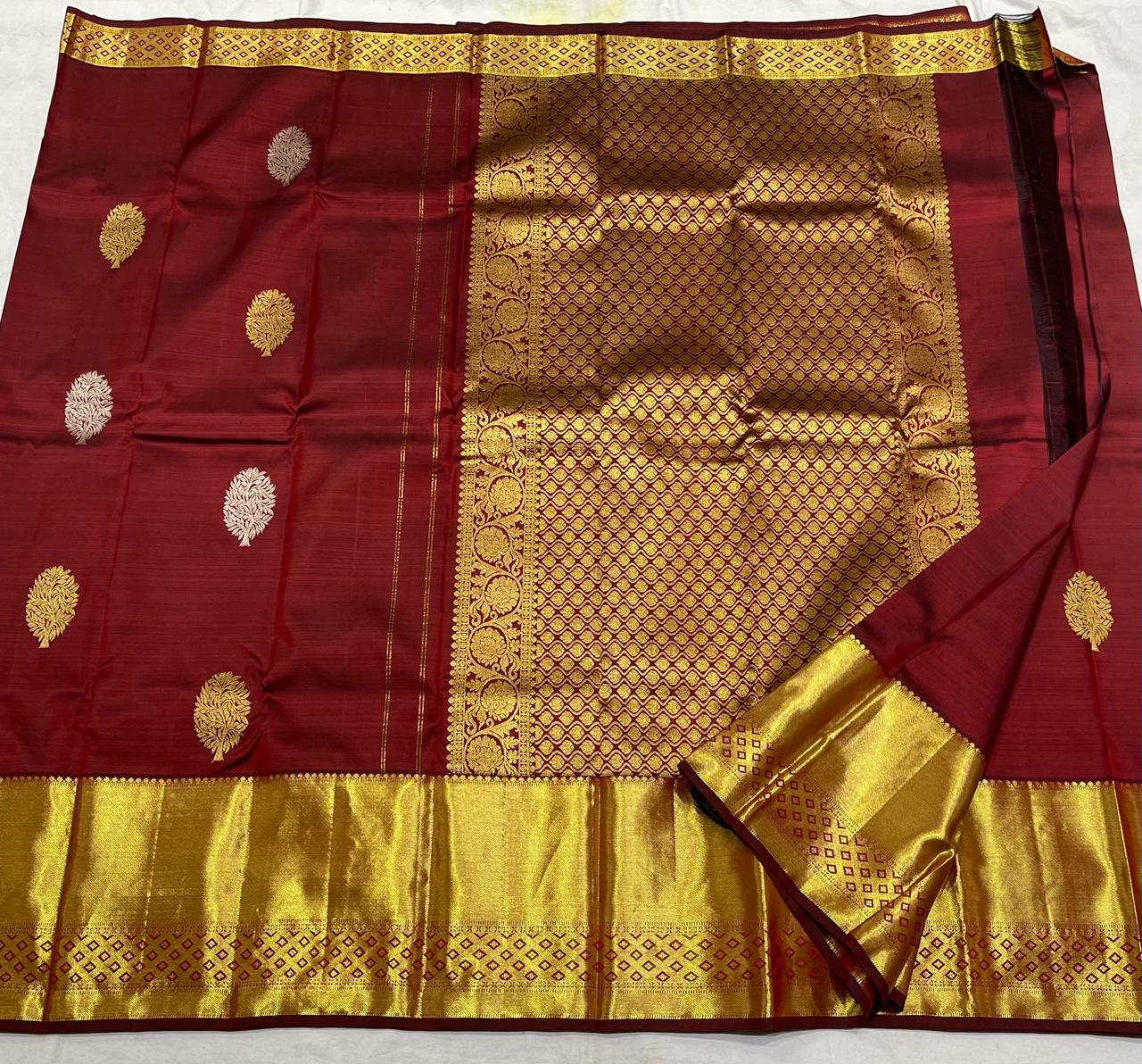 MAROON COMBITION PURE KANCHI SILK SAREE