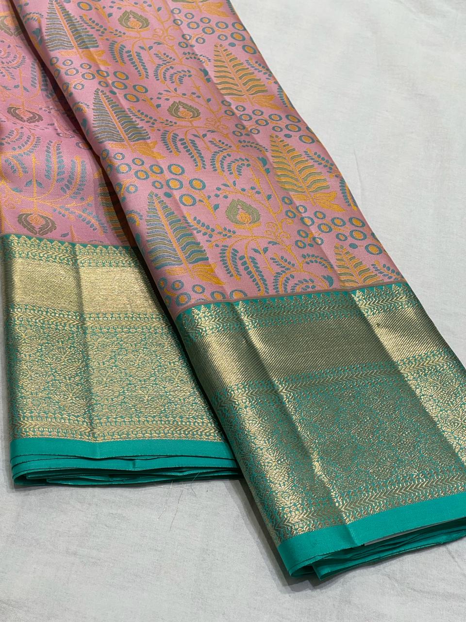 PEACH/RAMA GREEN COMBITION PURE KANCHI SILK SAREE