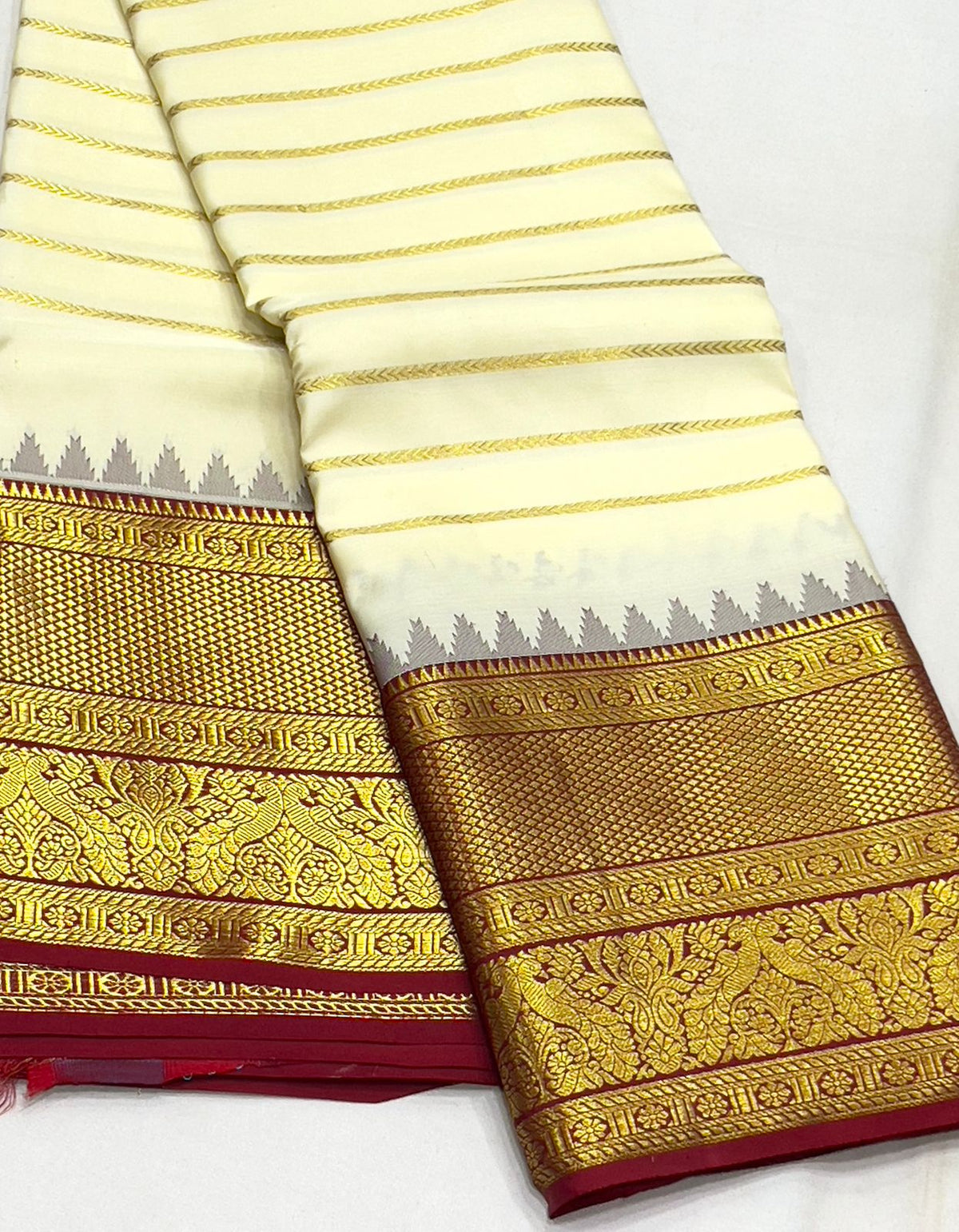 CREAM/MAROON  BORDER COMBITION PURE KANCHI SILK SAREE