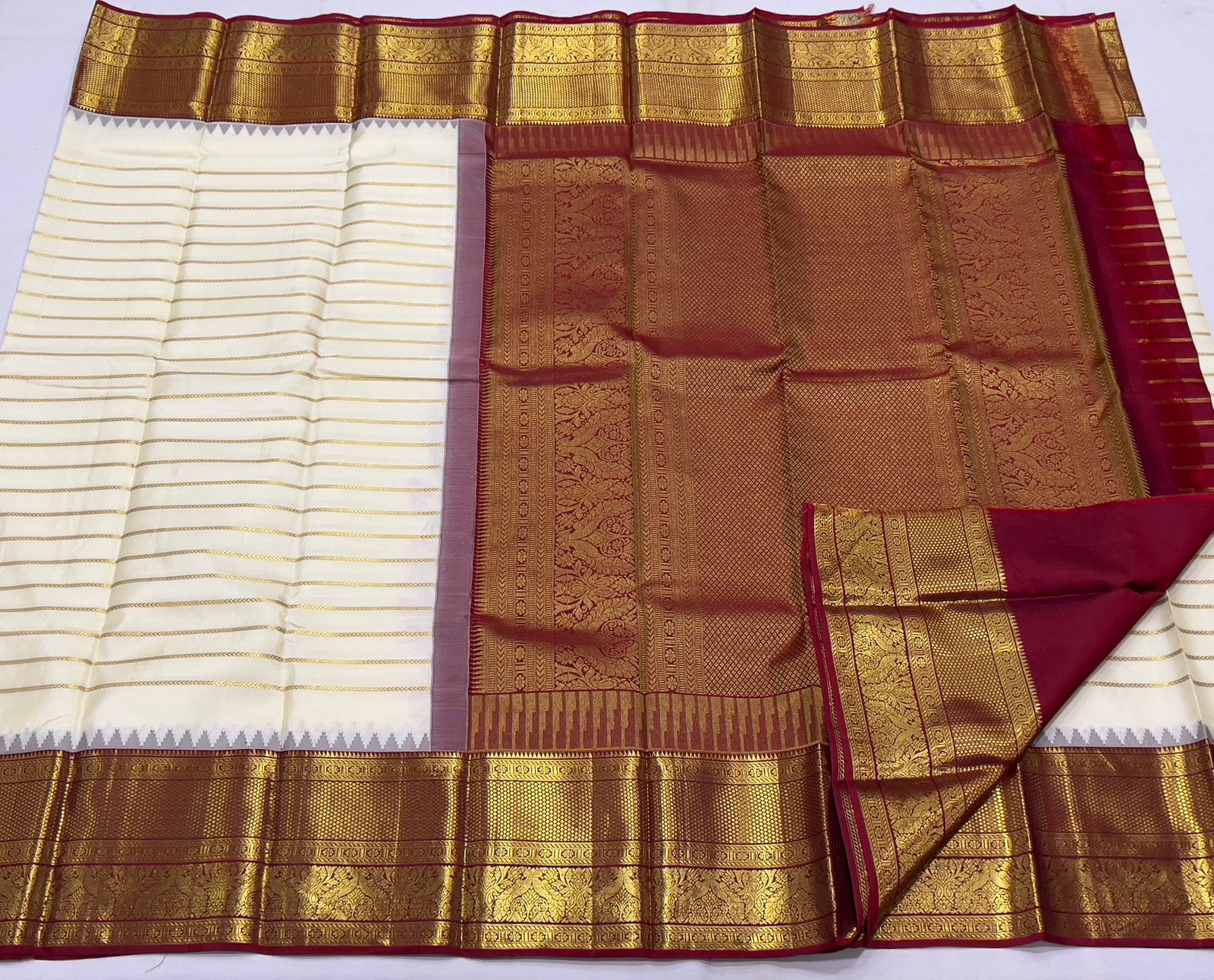 CREAM/MAROON  BORDER COMBITION PURE KANCHI SILK SAREE