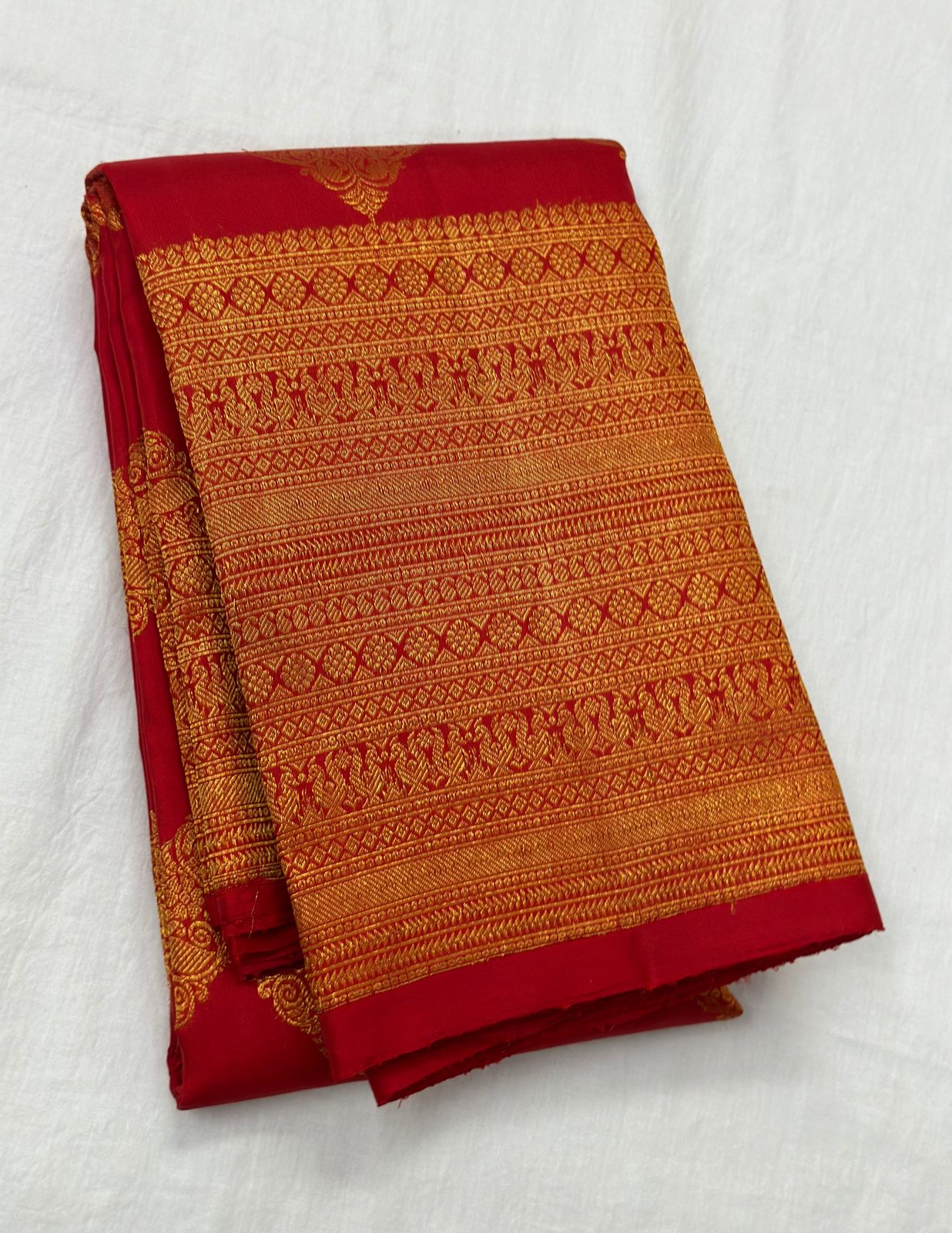 RED/GOLD BORDER COMBITION PURE KANCHI SILK SAREE