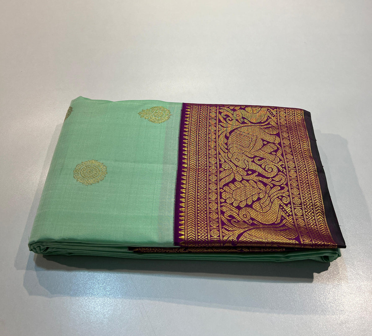 PASTEL GREEN/PURPLE COLOUR  ZARI BORDER COMBITION PURE KANCHI SILK SAREE