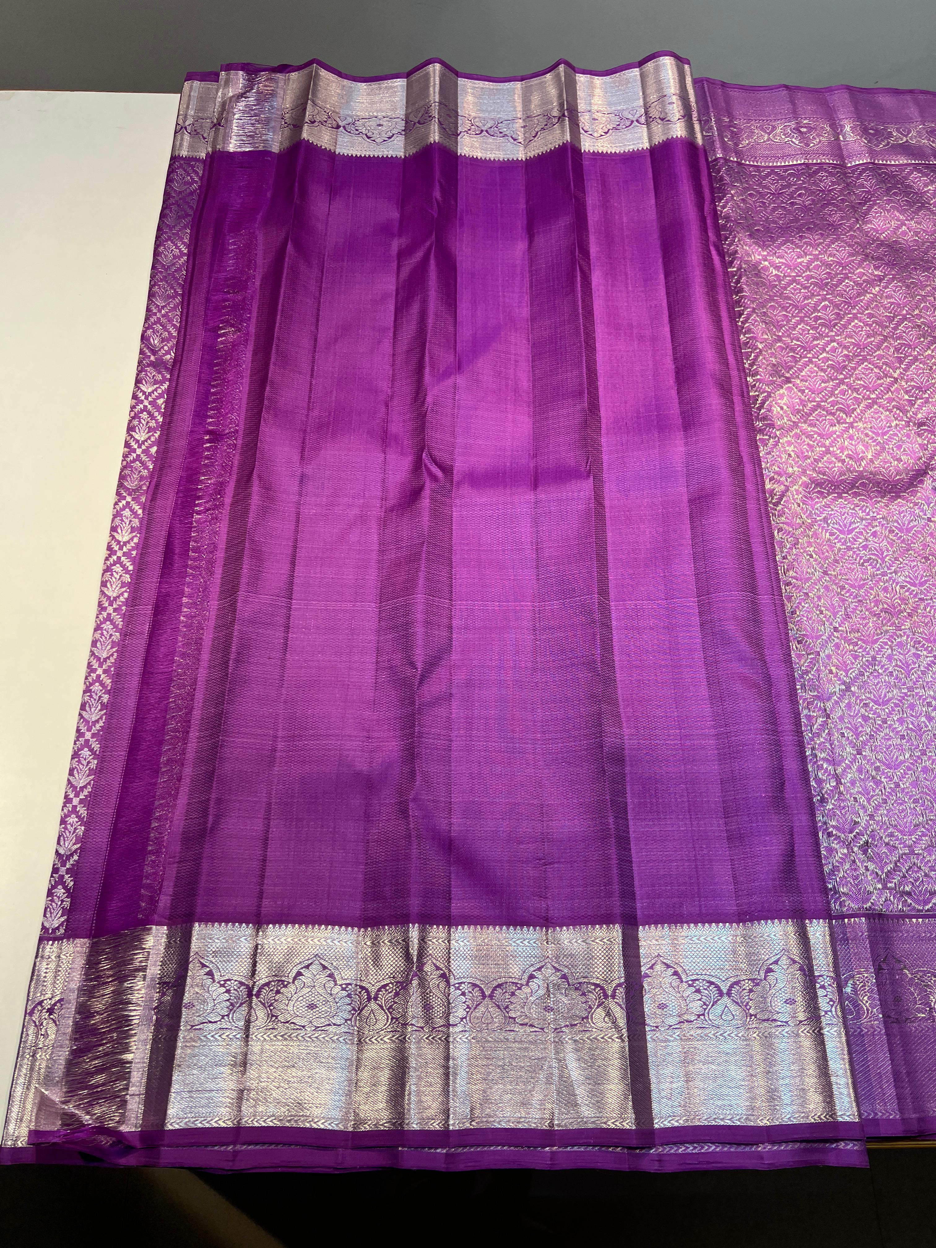 PURPLE  COLOUR  ZARI BORDER COMBITION PURE KANCHI SILK SAREE