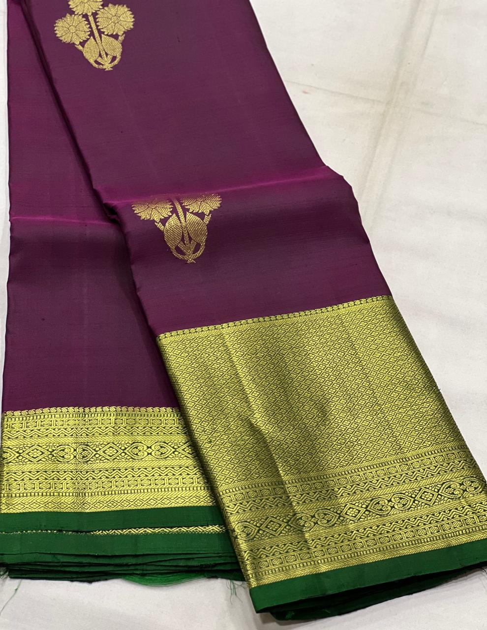 WINE/GREEN BORDER COMBITION PURE KANCHI SILK SAREE