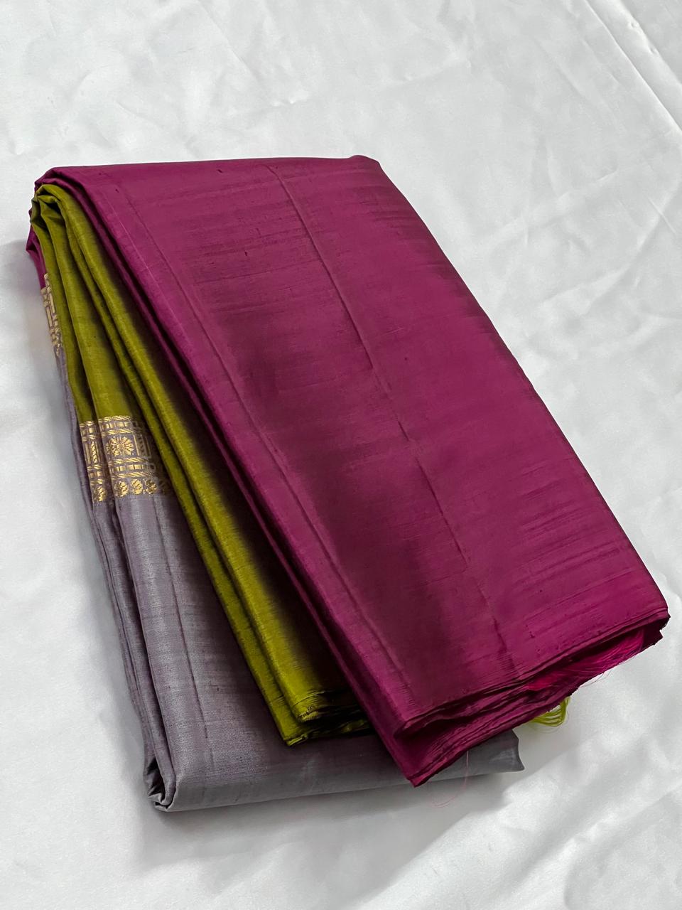 GREY/MAGENTA PINK/GREEN  COLOUR  ZARI BORDER COMBITION PURE KANCHI SILK SAREE