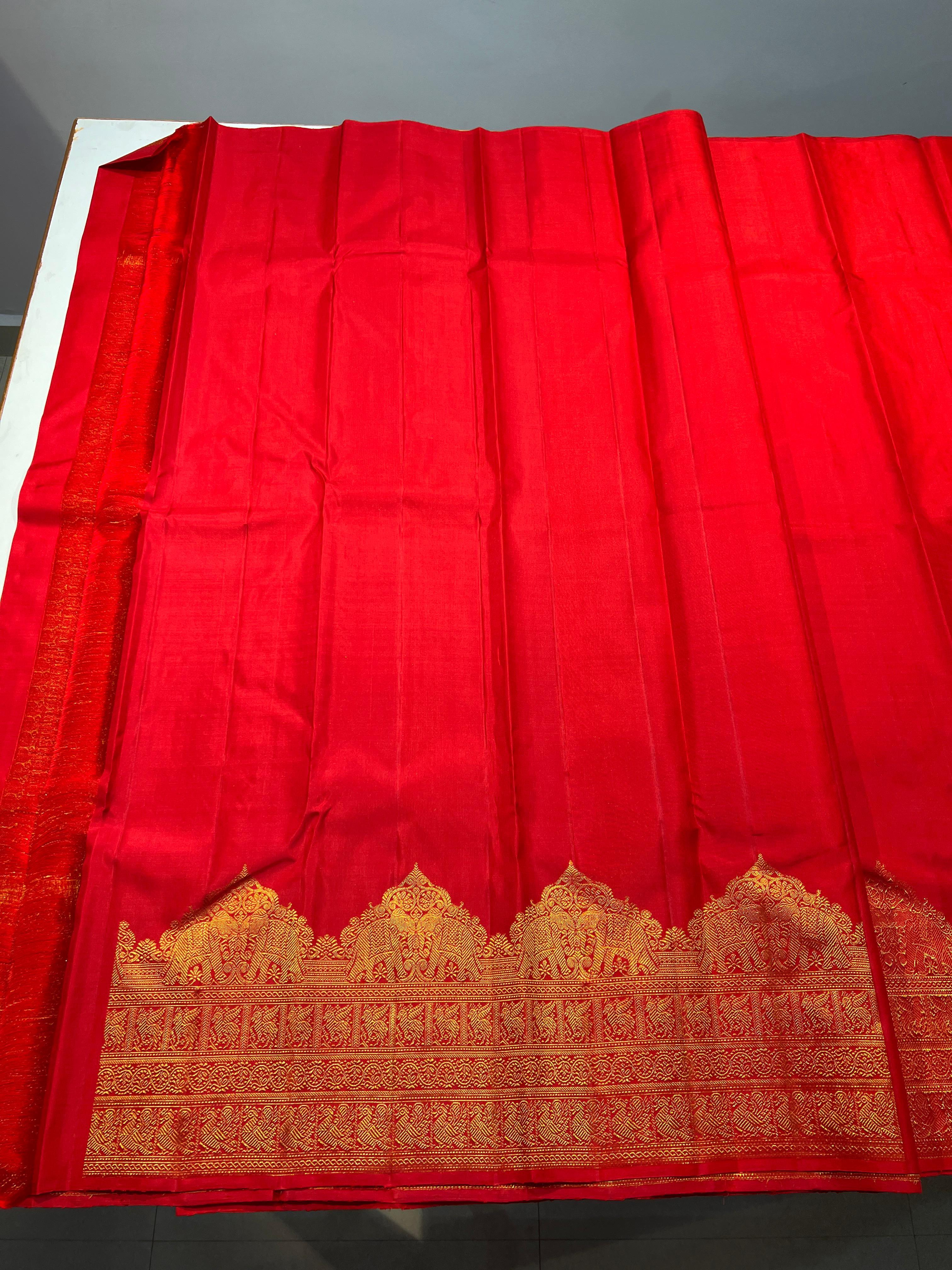 RED COLOUR  BORDER COMBITION PURE KANCHI SILK SAREE