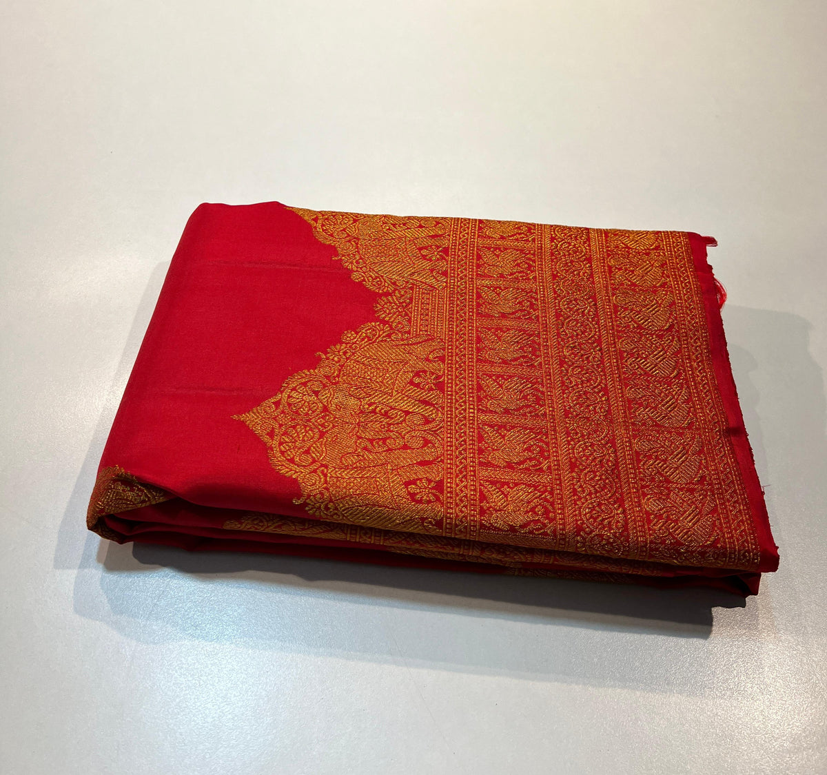 RED COLOUR  BORDER COMBITION PURE KANCHI SILK SAREE