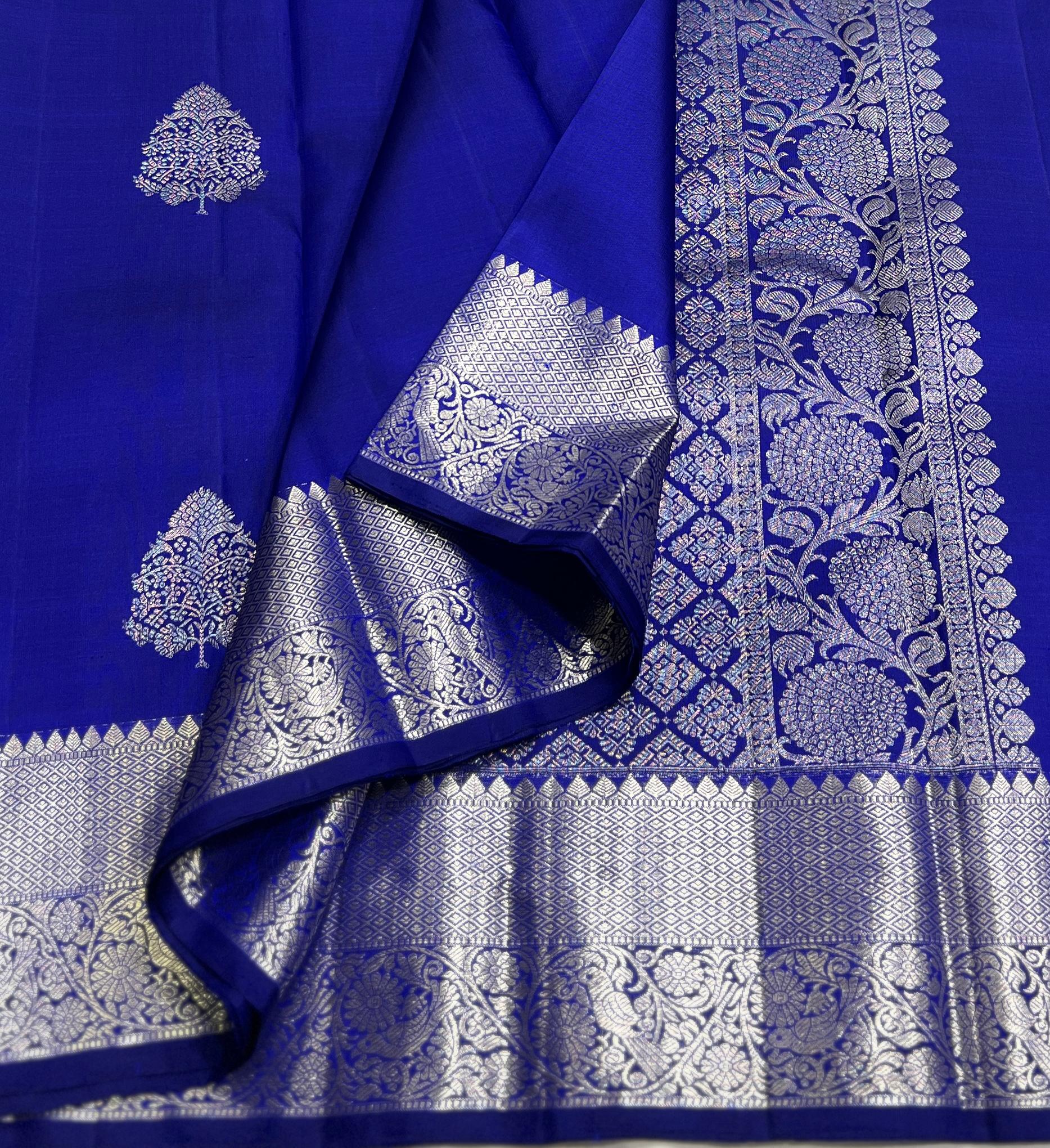 ROYAL BLUE  BORDER COMBITION PURE KANCHI SILK SAREE