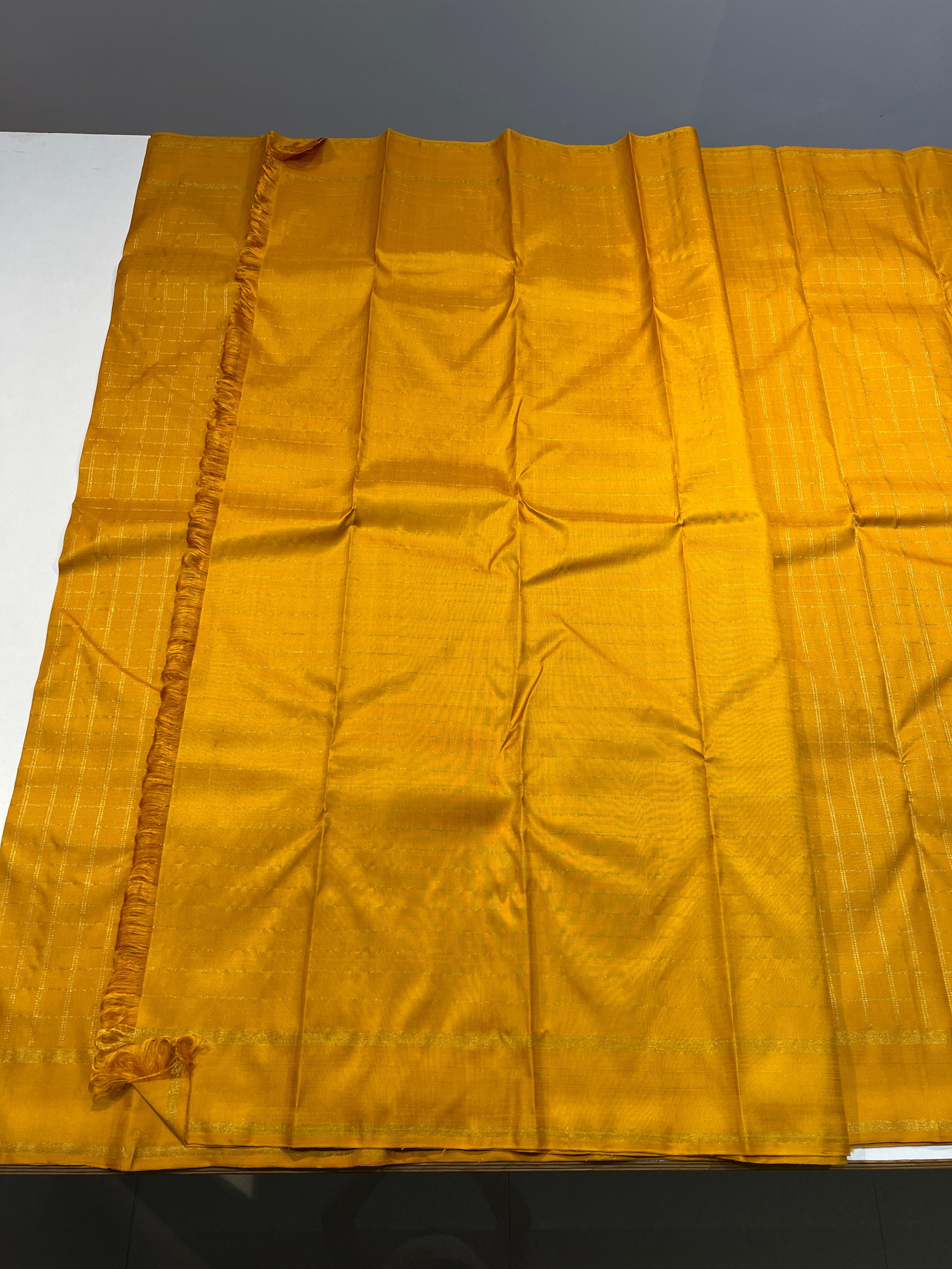 MUSTARD YELLOW  COLOUR  ZARI BORDER COMBITION PURE KANCHI SILK SAREE